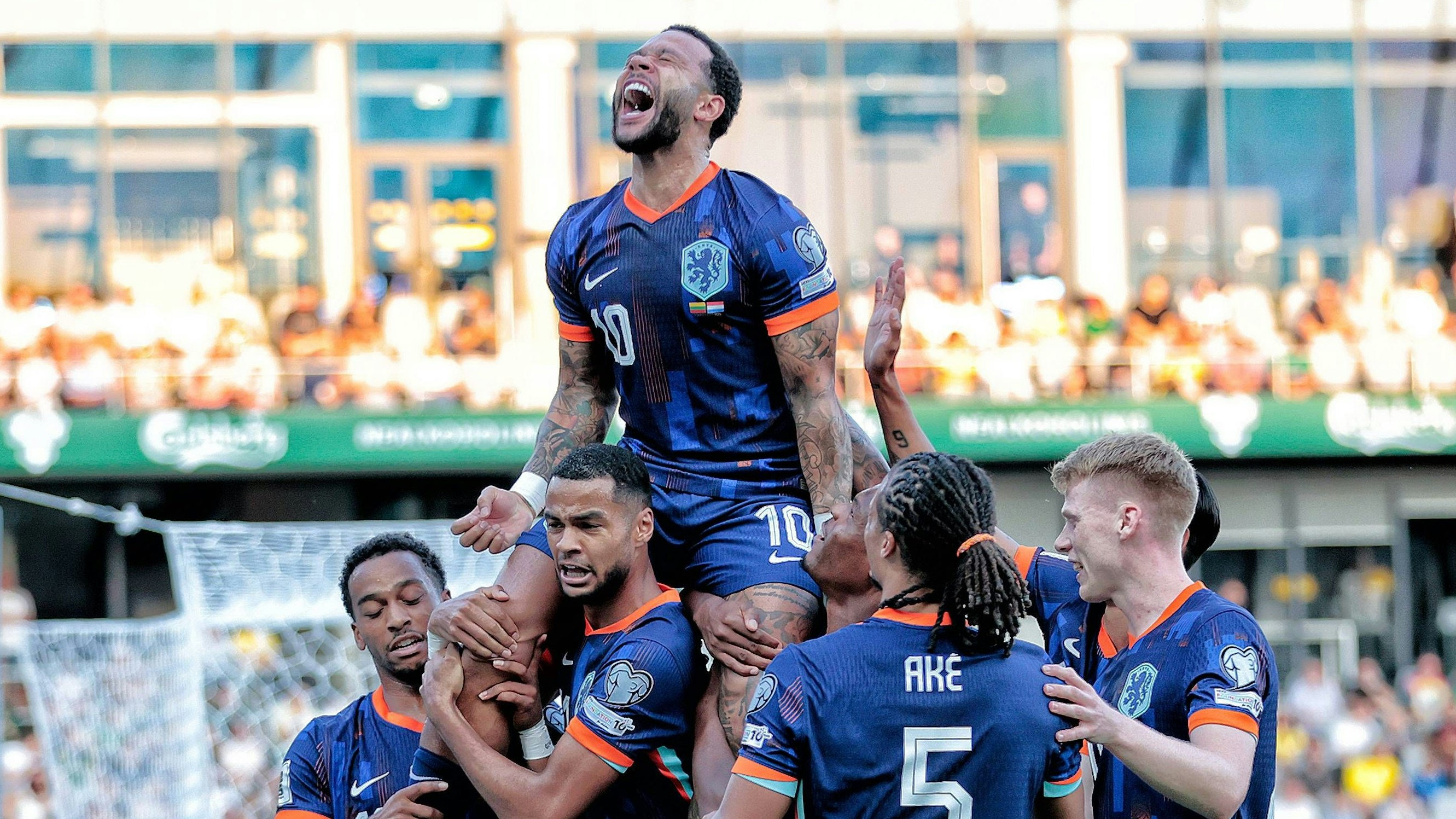 Heute.at - Rekordtore von Depay bewahren Holland vor Blamage