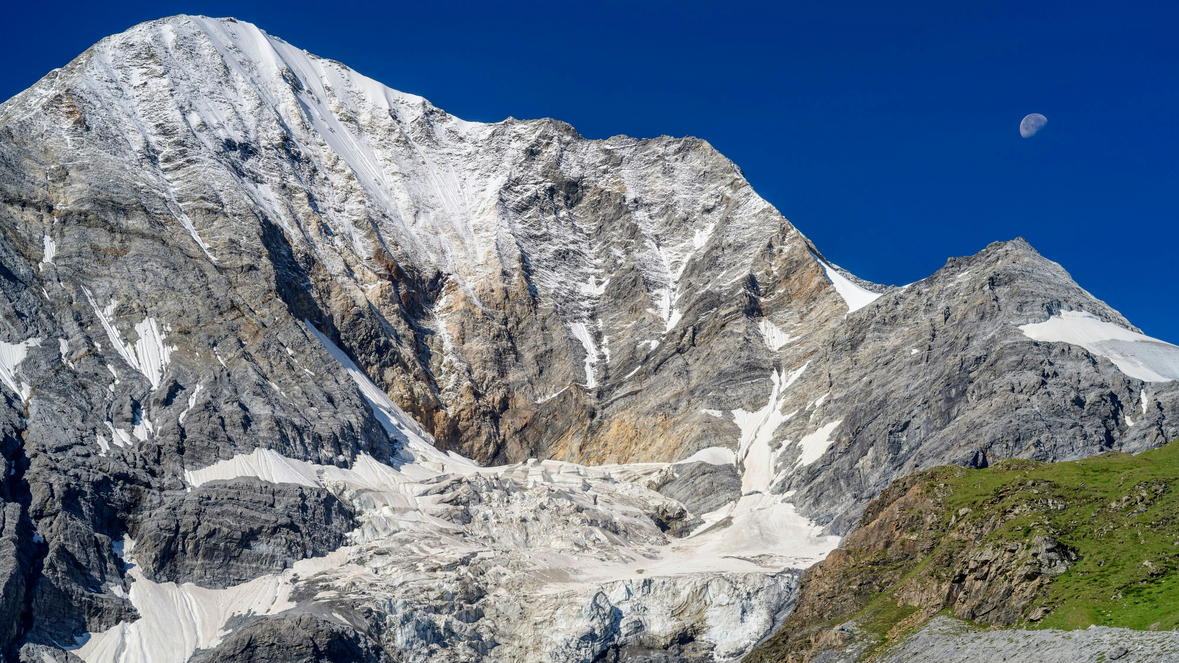 Heute.at - 200 Meter abgestürzt – Bergsteiger hatte keine Chance