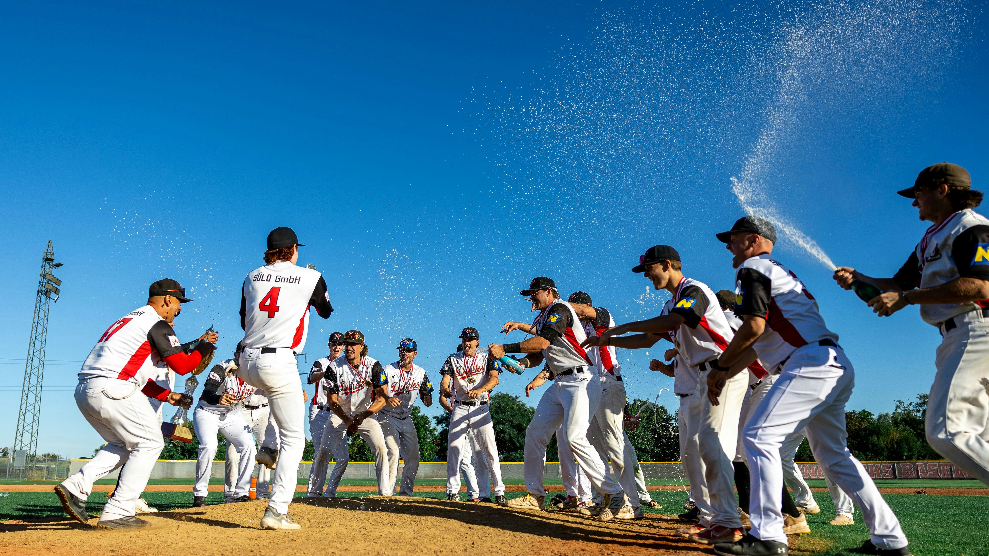 Heute.at - Staatsmeister! Diving Ducks holen historischen Titel