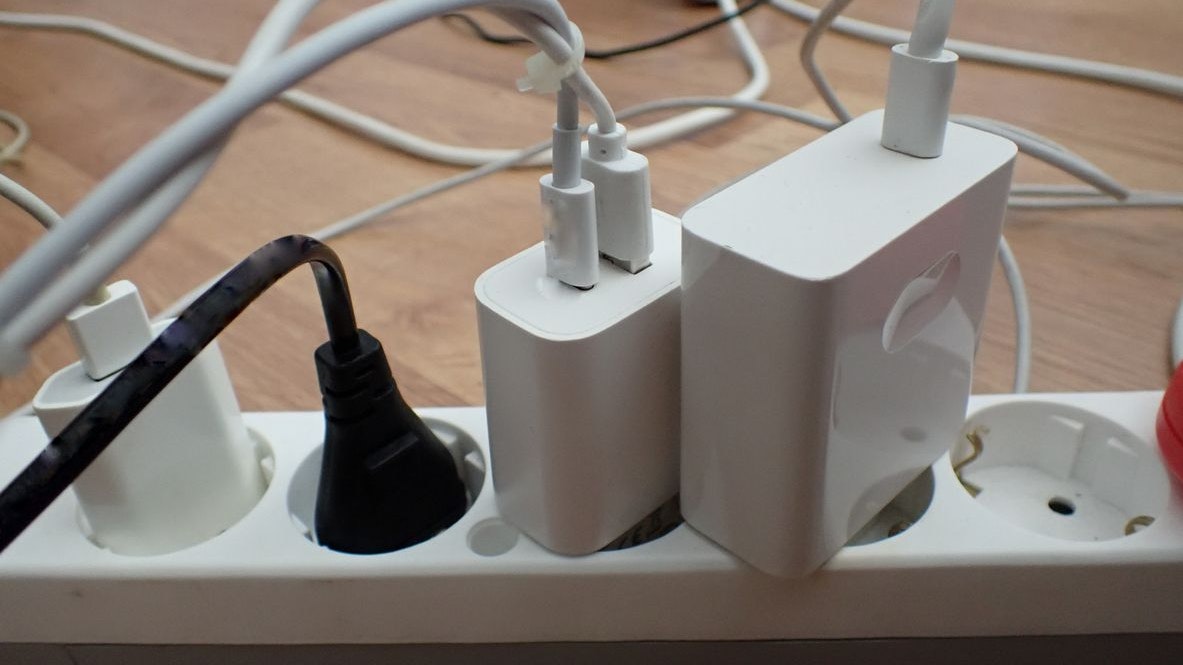 Heute.at - Diese Geräte darfst du nie gemeinsam anstecken