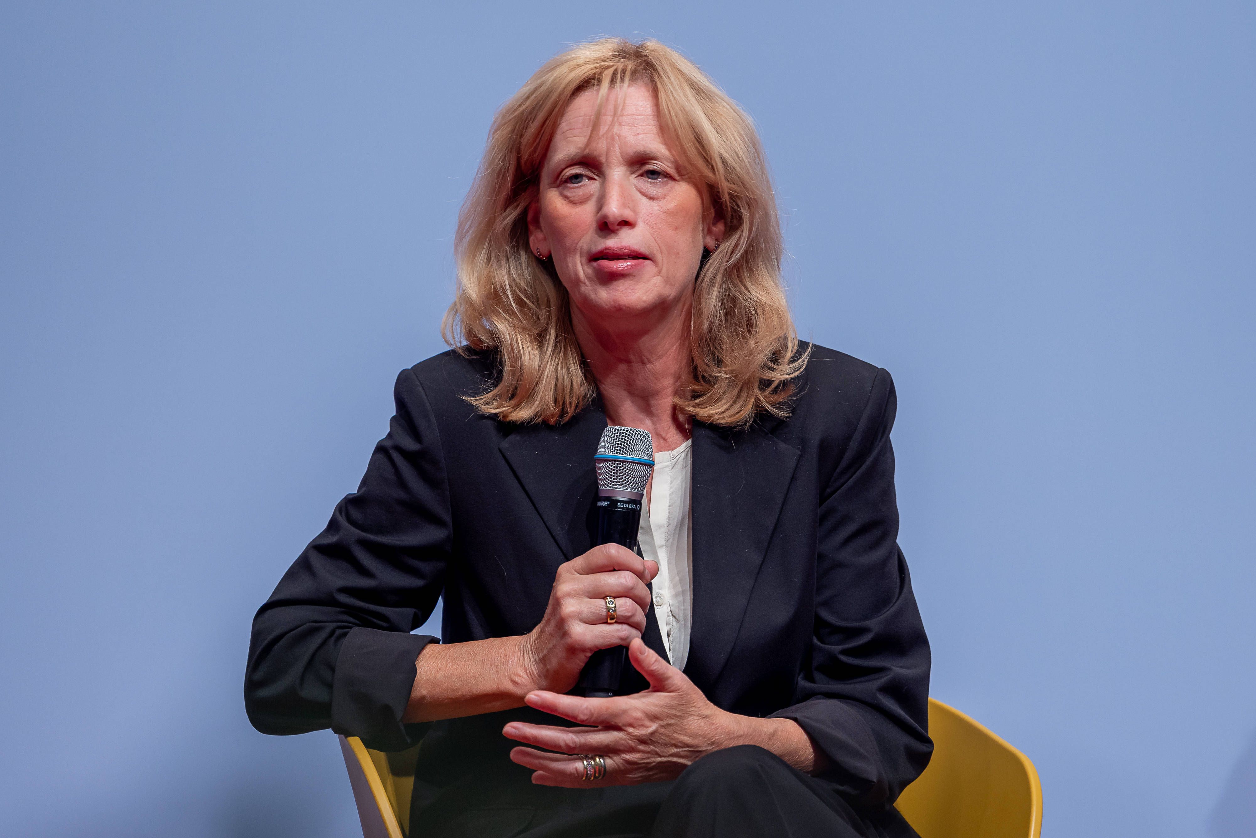 Die deutsche Bildungsministerin Karin Prien (CDU) hat Corona.