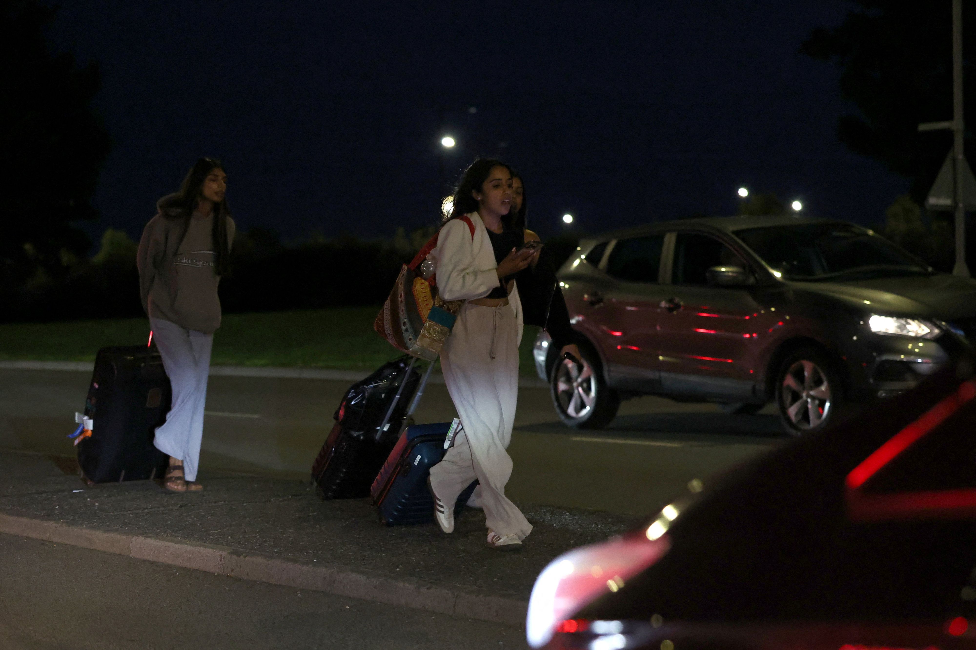 Einige Passagiere mussten evakuiert werden. 