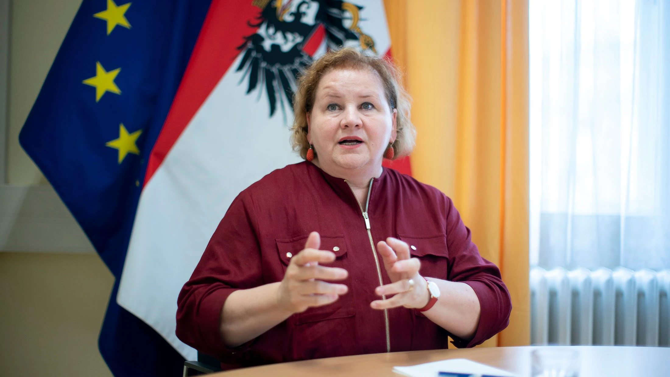 SPÖ-Sozialministerin Korinna Schumann will die Sozialhilfe Neu als "Gesamtpaket".