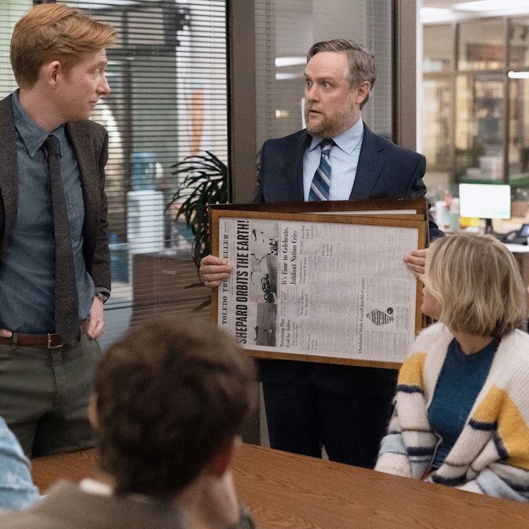 Die US-Version der Büro-Sitcom "The Office" begeisterte über neun Staffeln hinweg das Publikum weltweit. Nun kehrt deren Schöpfer Greg Daniels mit einem Spin-Off zurück. "The Paper" zeigt, wie das Journalistenleben nicht sein sollte. Aktuell zu sehen auf Sky X.