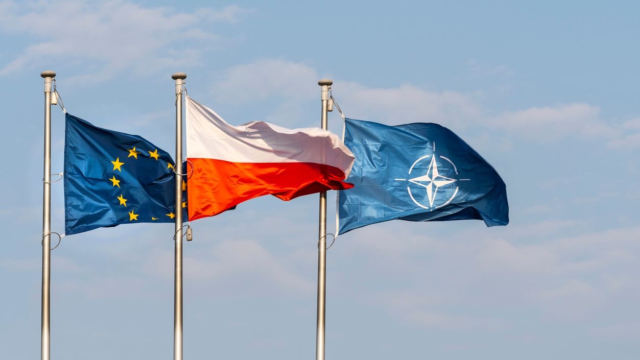 Heute.at - Polen will jetzt brisanten NATO-Artikel in Kraft setzen