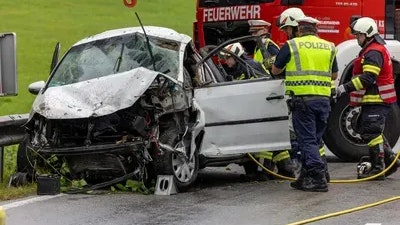 Heute.at - Unfallwrack erst einen Tag später entdeckt – Lenker tot