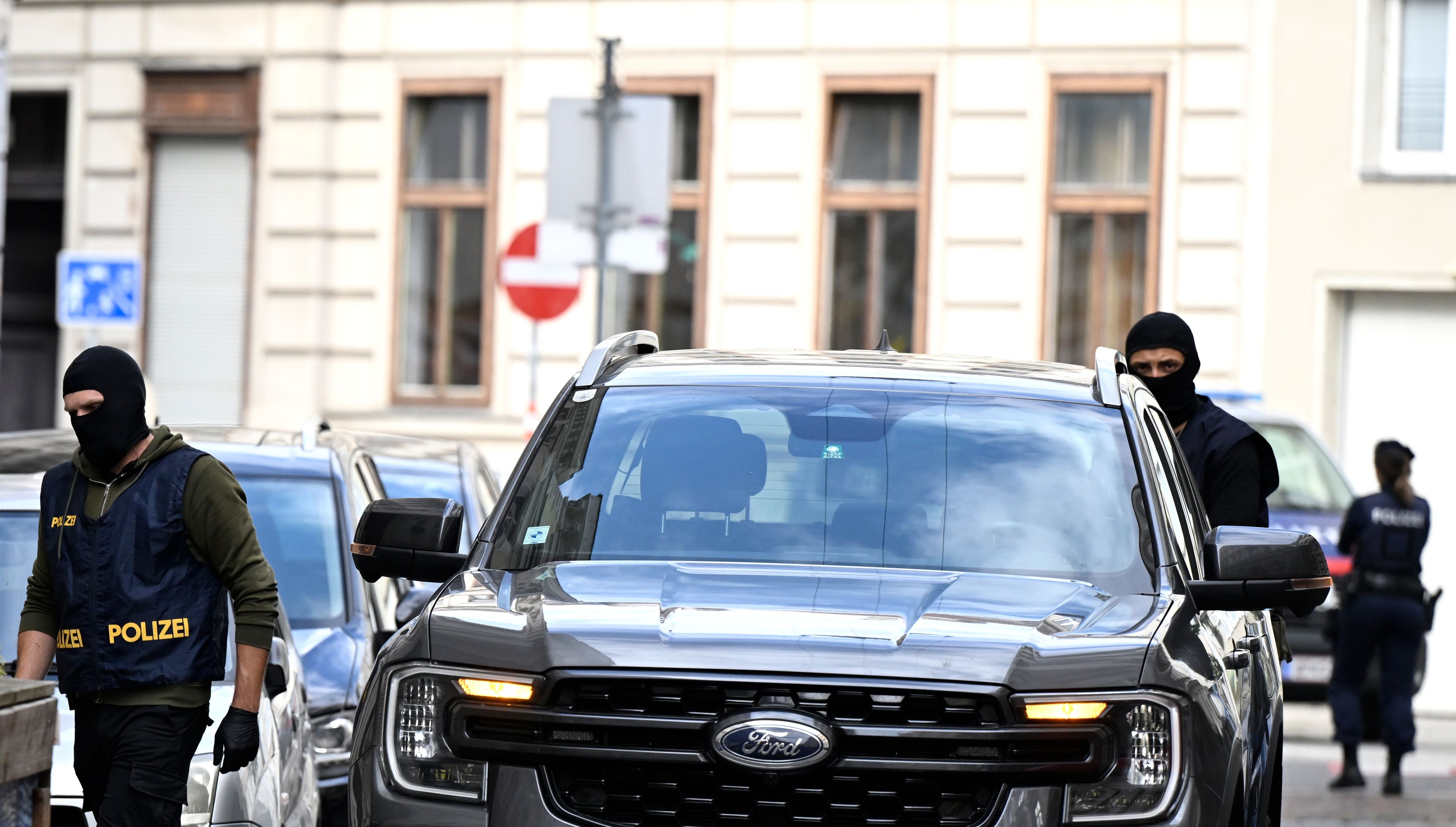 Bei Neonazi Gottfried Küssel hat es am Dienstag eine Hausdurchsuchung gegeben.