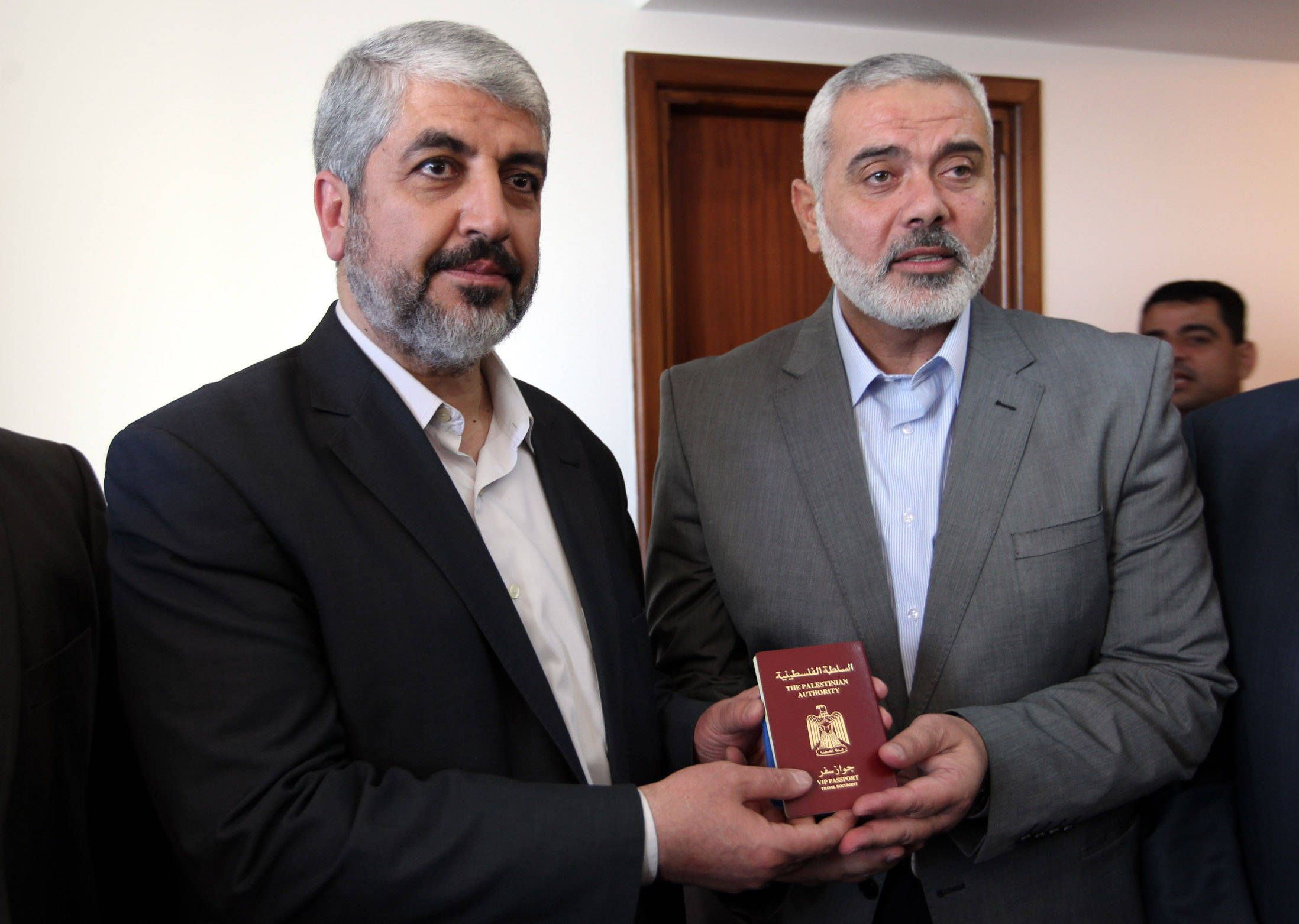 Besonders wohlhabend seien nach einem Bericht der Bild frühere und aktuelle Spitzenfunktionäre wie Ismail Haniya (tot), Khaled Mashal (links) oder Mousa Abu Marzouk (nicht im Bild).