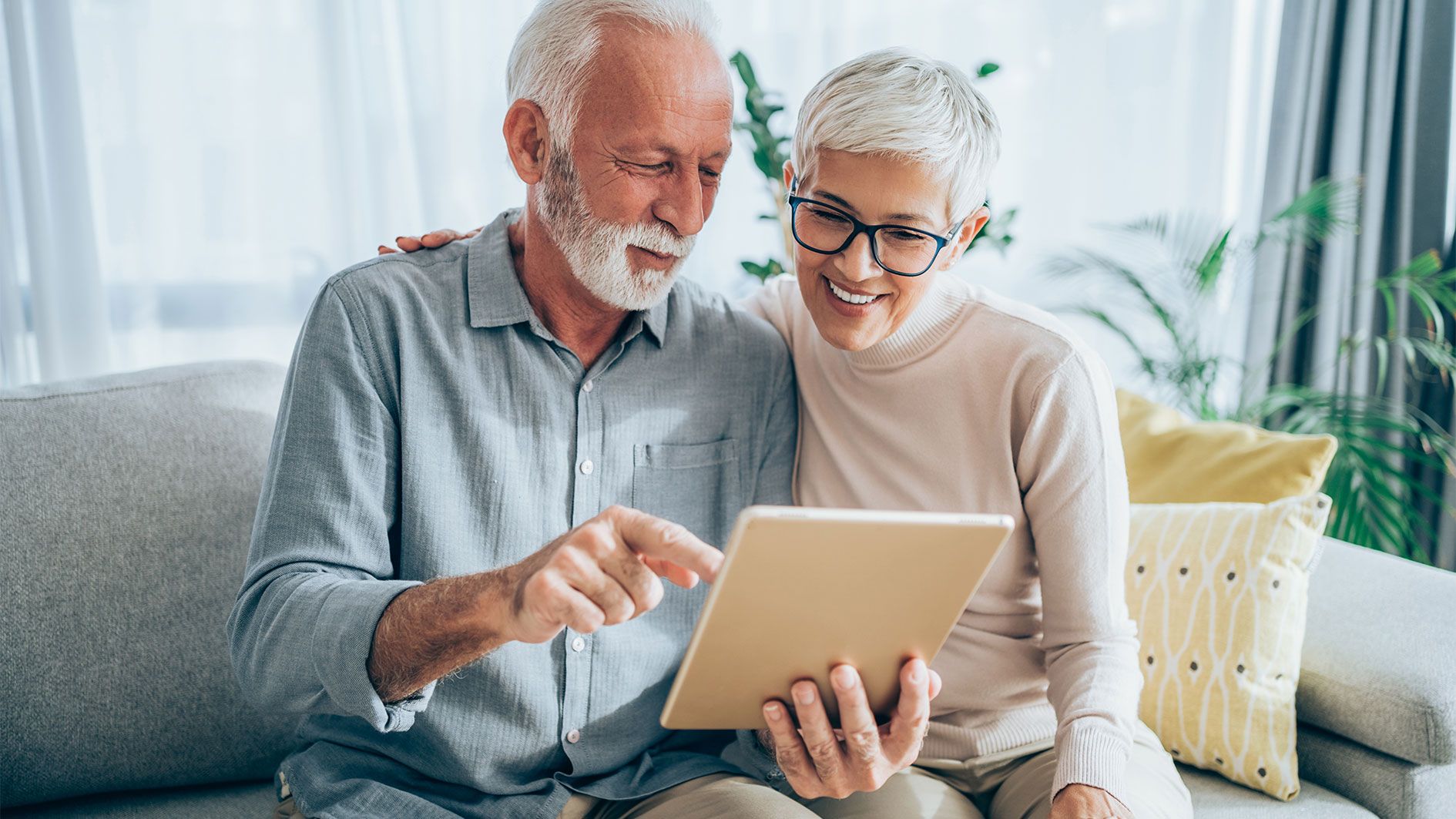 Mit Tablet-Trainings kann die Hirnleistung von Alzheimer-Patienten angekurbelt werden.