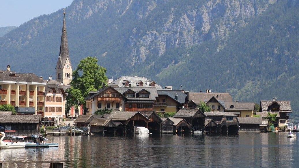 Heute.at - Illegale Taxi-Touren in Hallstatt aufgeflogen