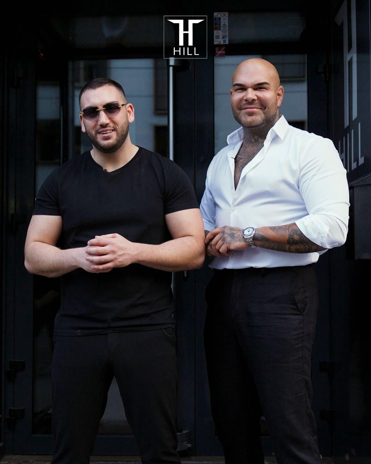 Denis Ibrahimovic (li.) und Romano Roki (re.) wollen der Ottakringer Straße zu neuem Glanz verhelfen.