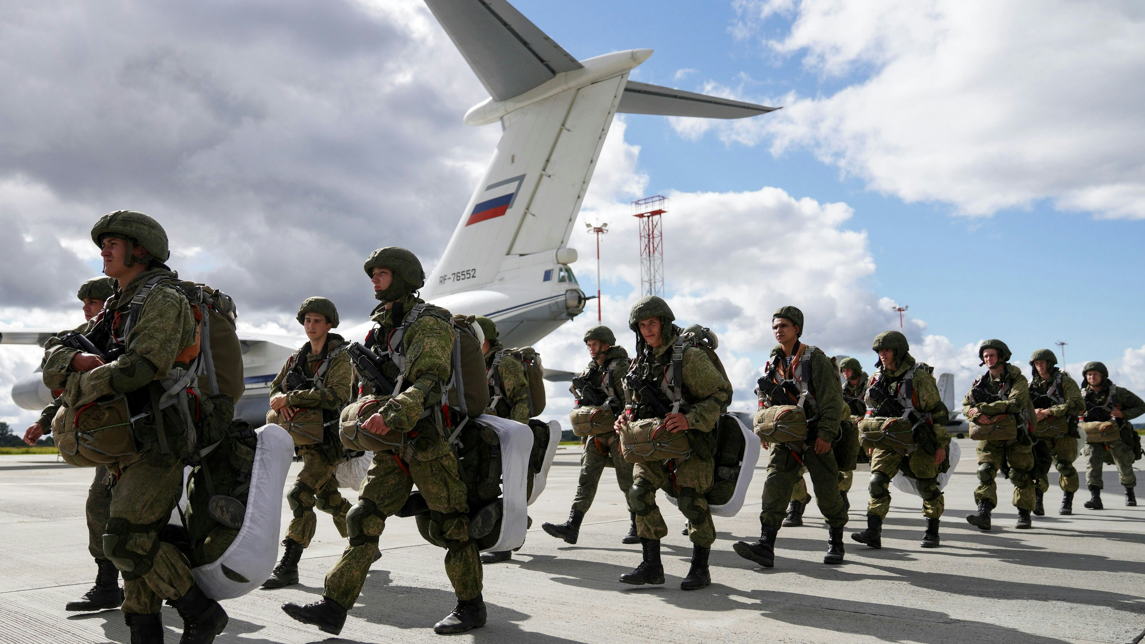 Heute.at - Russland startet neues Militärmanöver an NATO-Ostflanke