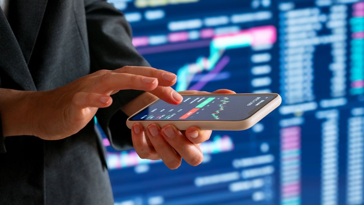 Heute.at - Frau (20) verliert in nur zwei Monaten ein Vermögen