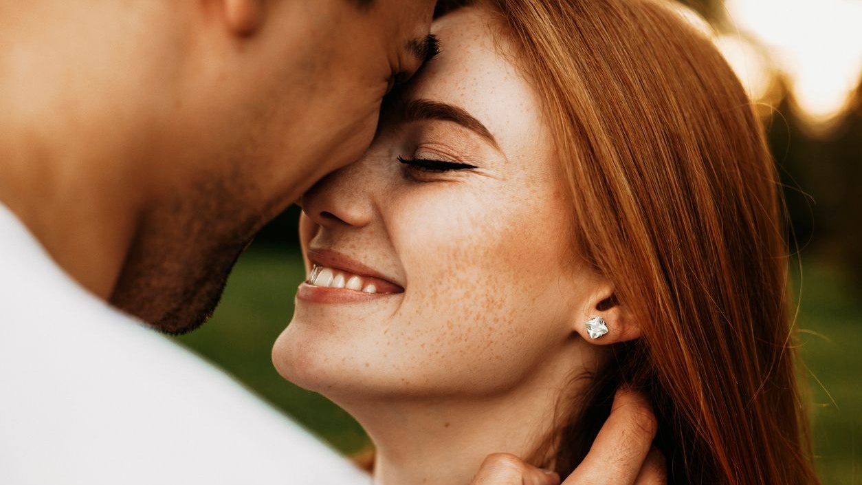 Heute.at - Diese 3 Dinge bestimmen, wie anziehend du wirkst