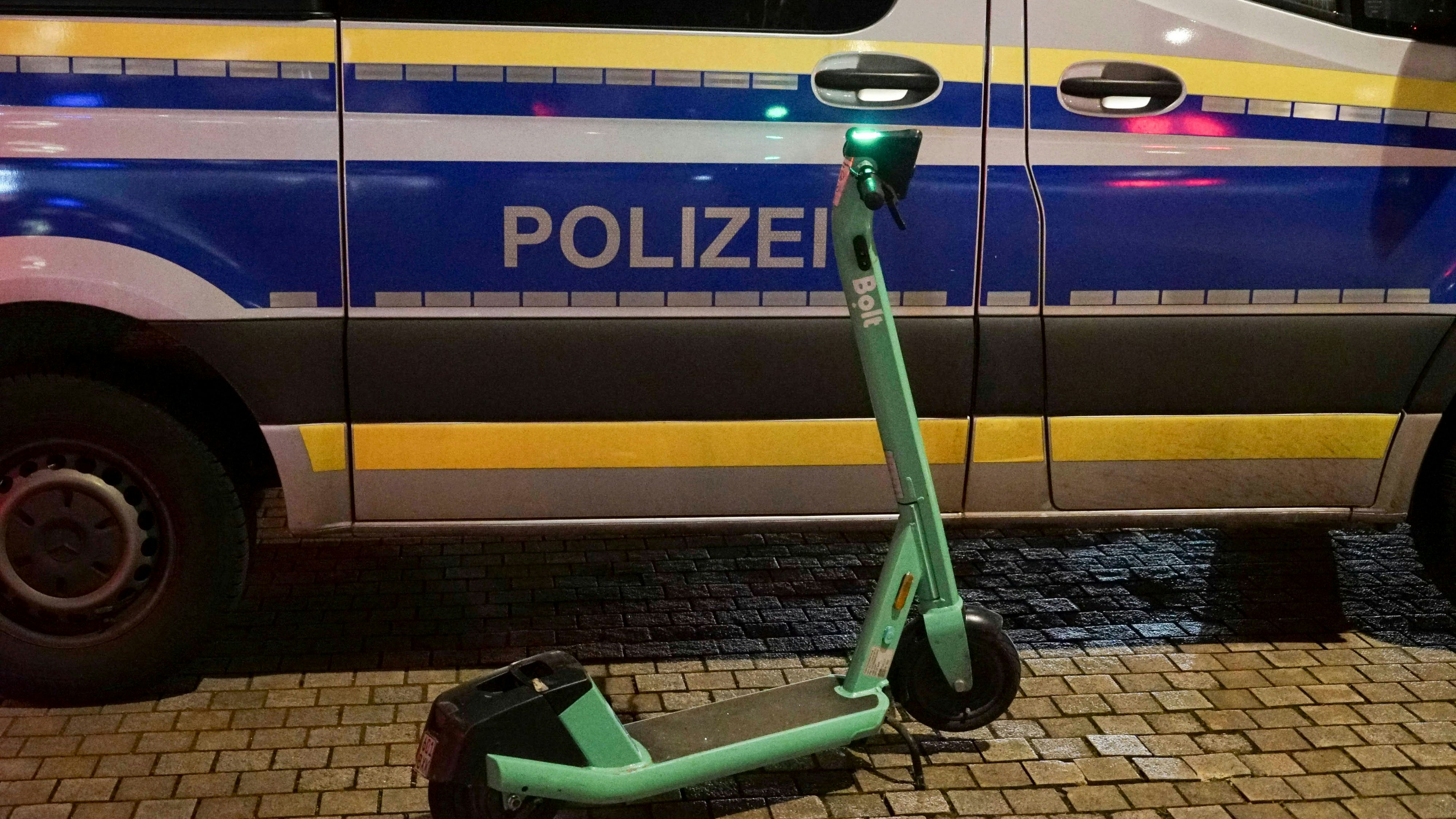 Heute.at - Schüsse auf E-Scooter-Fahrer – Mann schwer verletzt