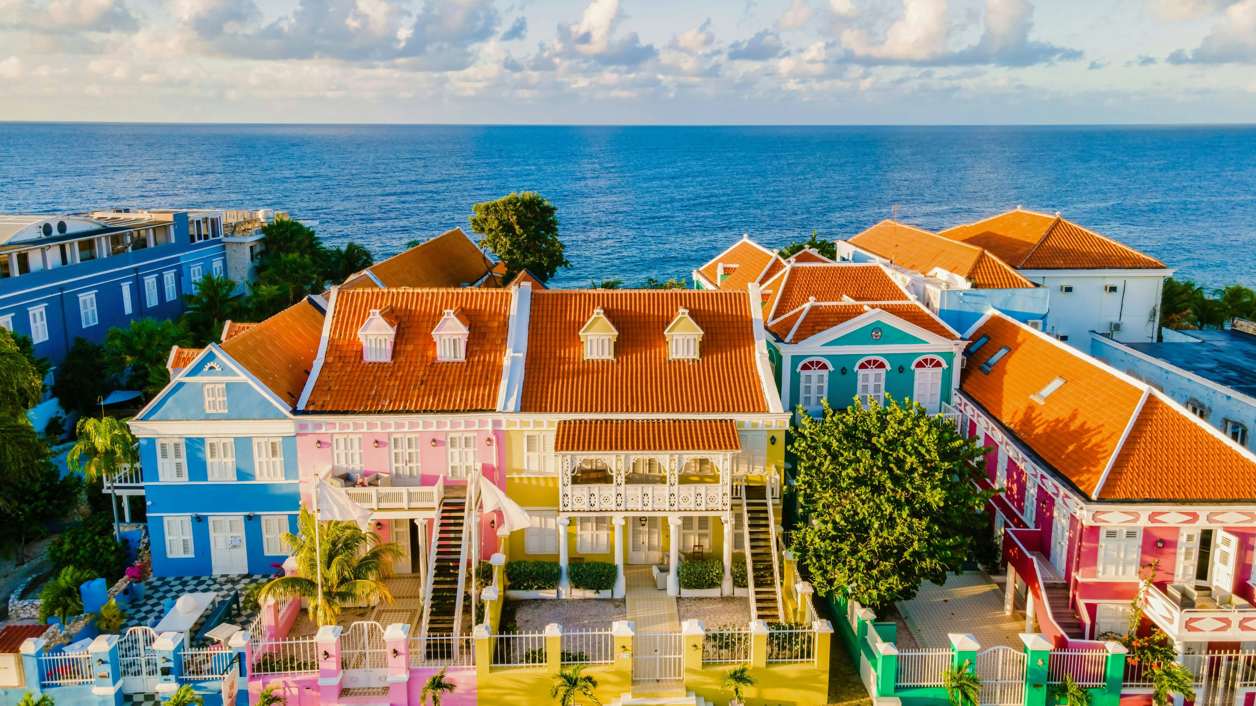 Willemstad auf Curaçao lebt von kräftigen Farben.