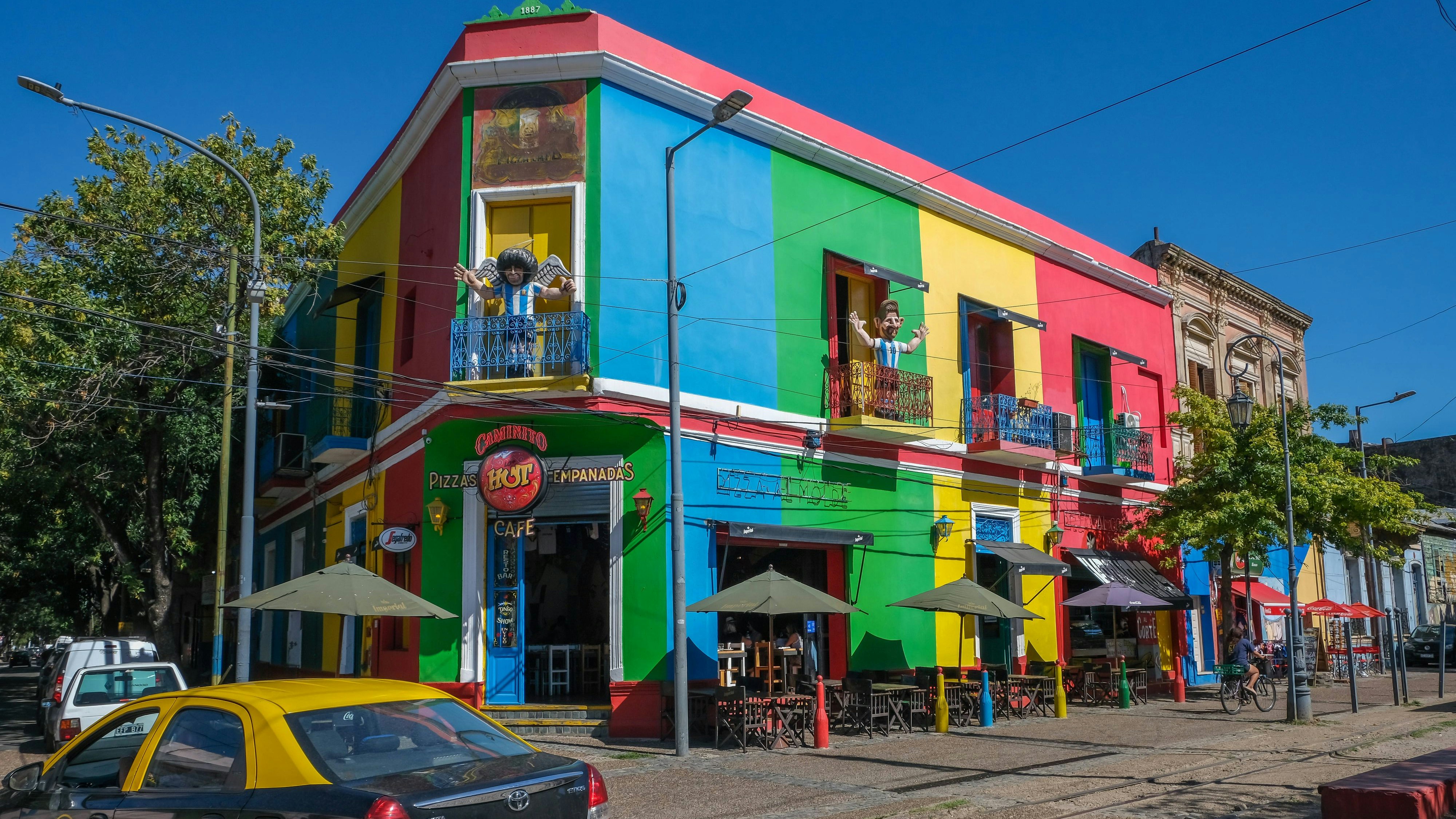 Sieht aus wie aus einer Farbstiftschachtel: das Viertel La Boca in Argentinien.