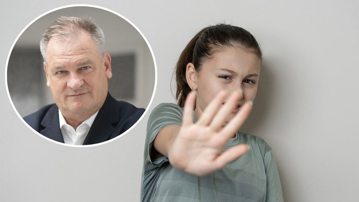 Heute.at - Mitschülerinnen locken Ana in Wohnung, prügeln sie