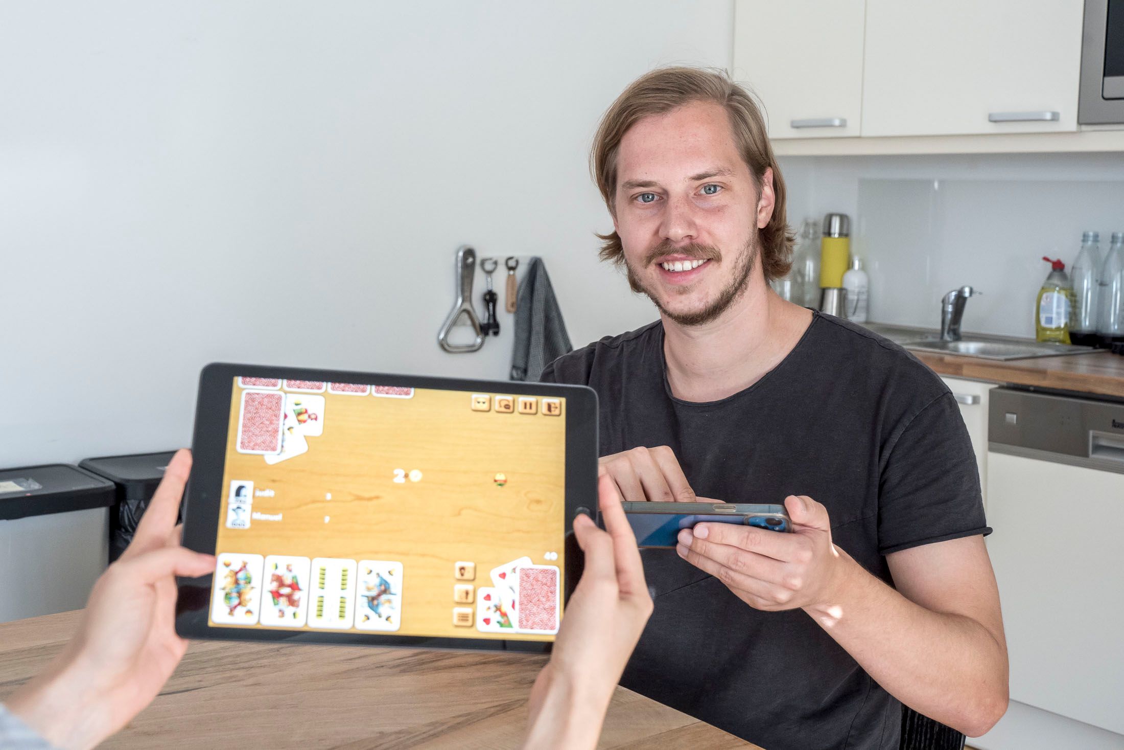 Manuel Lang hat seine Idee in die Tat umgesetzt und mit seinem Team die App 