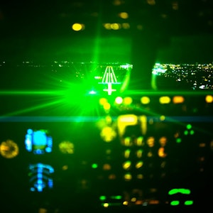 Rätsel um Laserlicht: Maschine bei Anflug auf Wien geblendet