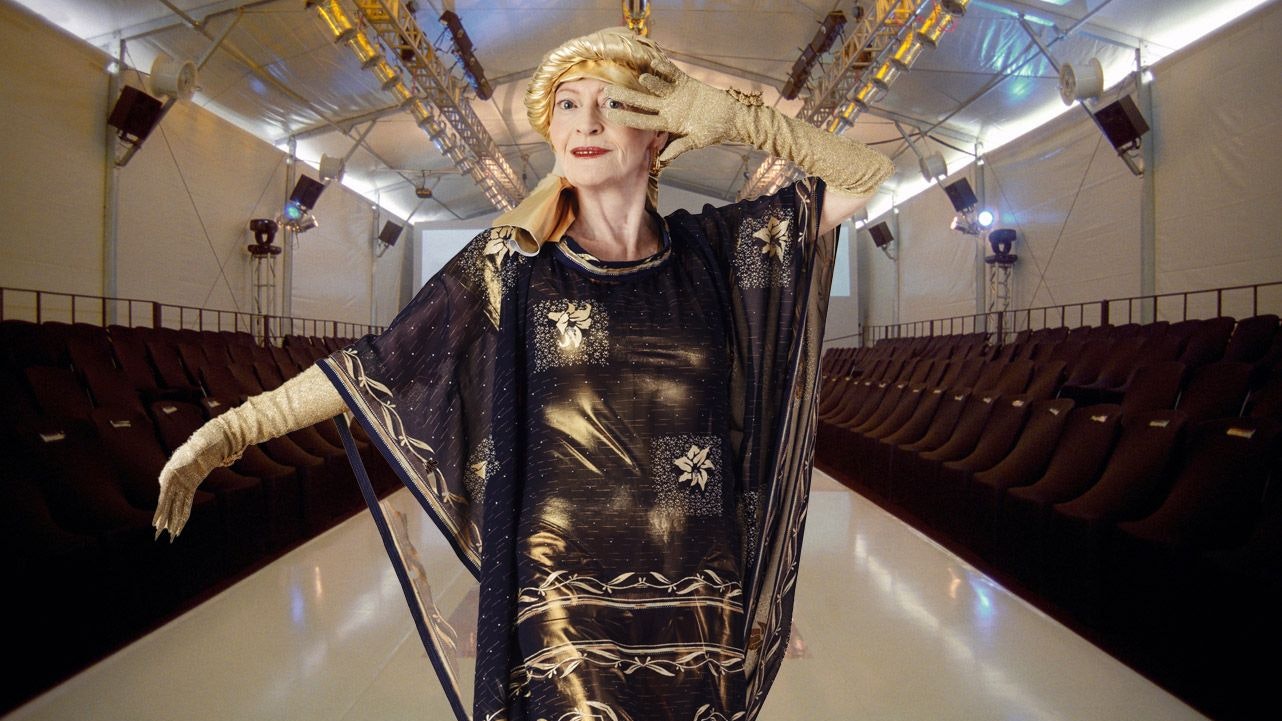 Heute.at - 80-jährige Wienerin erobert Laufsteg der Fashion Week