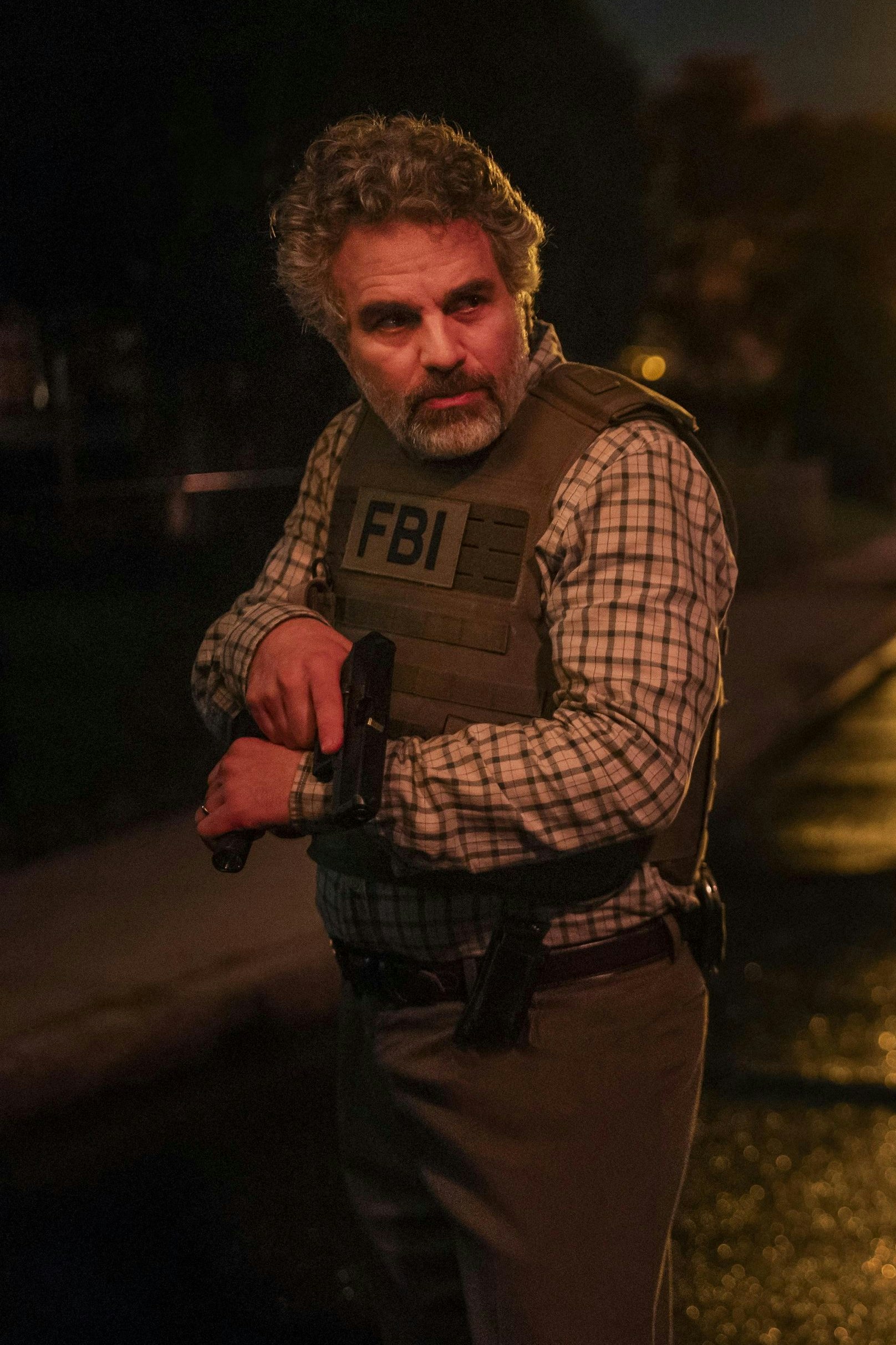 Der zerrüttete FBI-Agent Tom Brandis (Mark Ruffalo) erhält von seiner Vorgesetzten den Auftrag, wegen der sich häufenden Überfälle eine Taskforce zusammen zu stellen