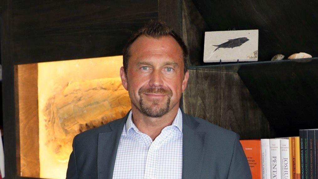 Patrick Gruhn, CEO der Perpetuals.com Gruppe, ist seit über einem Jahrzehnt in der Krypto- und Digital-Assets-Szene unternehmerisch erfolgreich. 