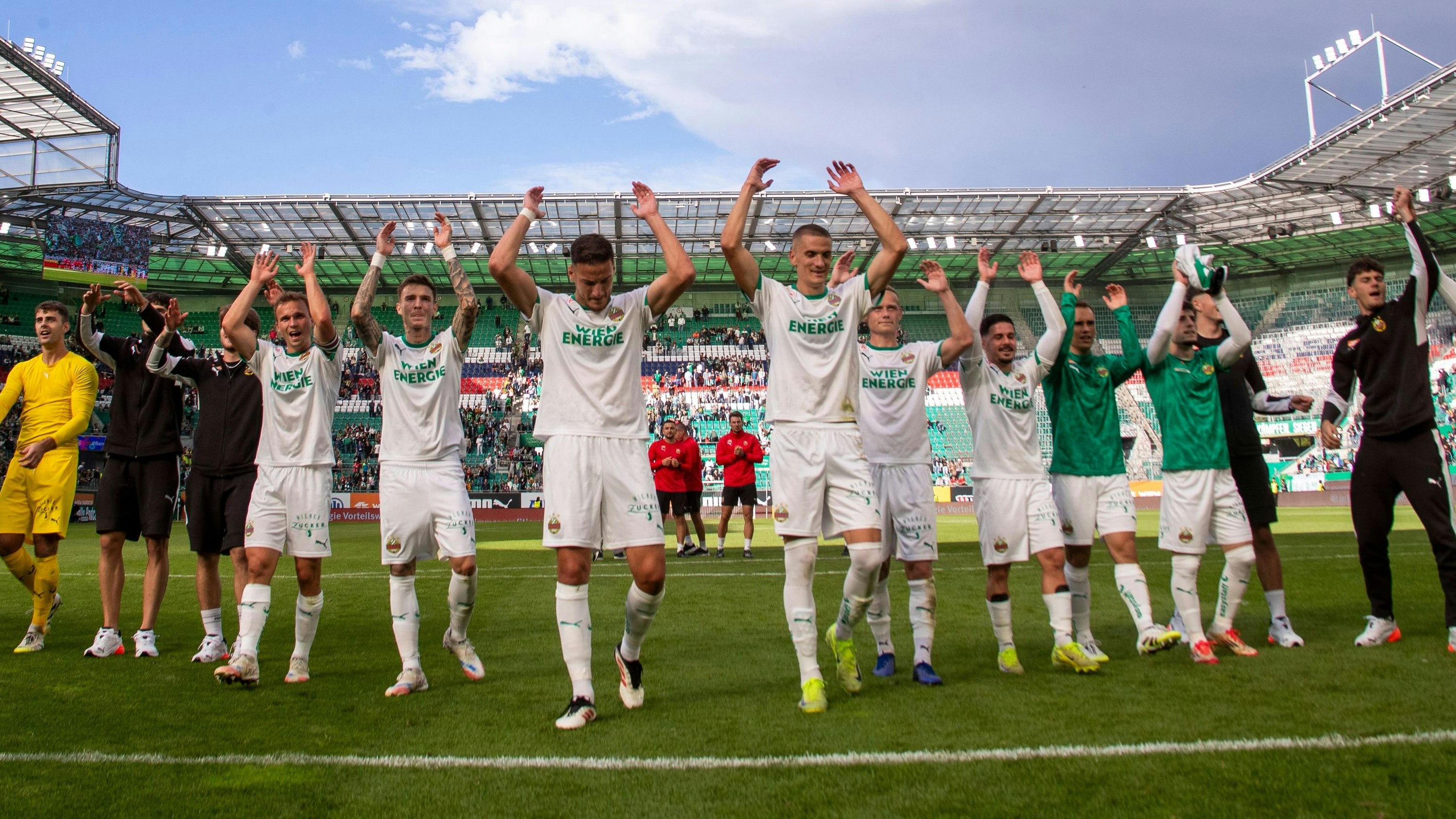 Heute.at - Bester Start seit 51 Jahren! Stöger lässt Rapid träumen
