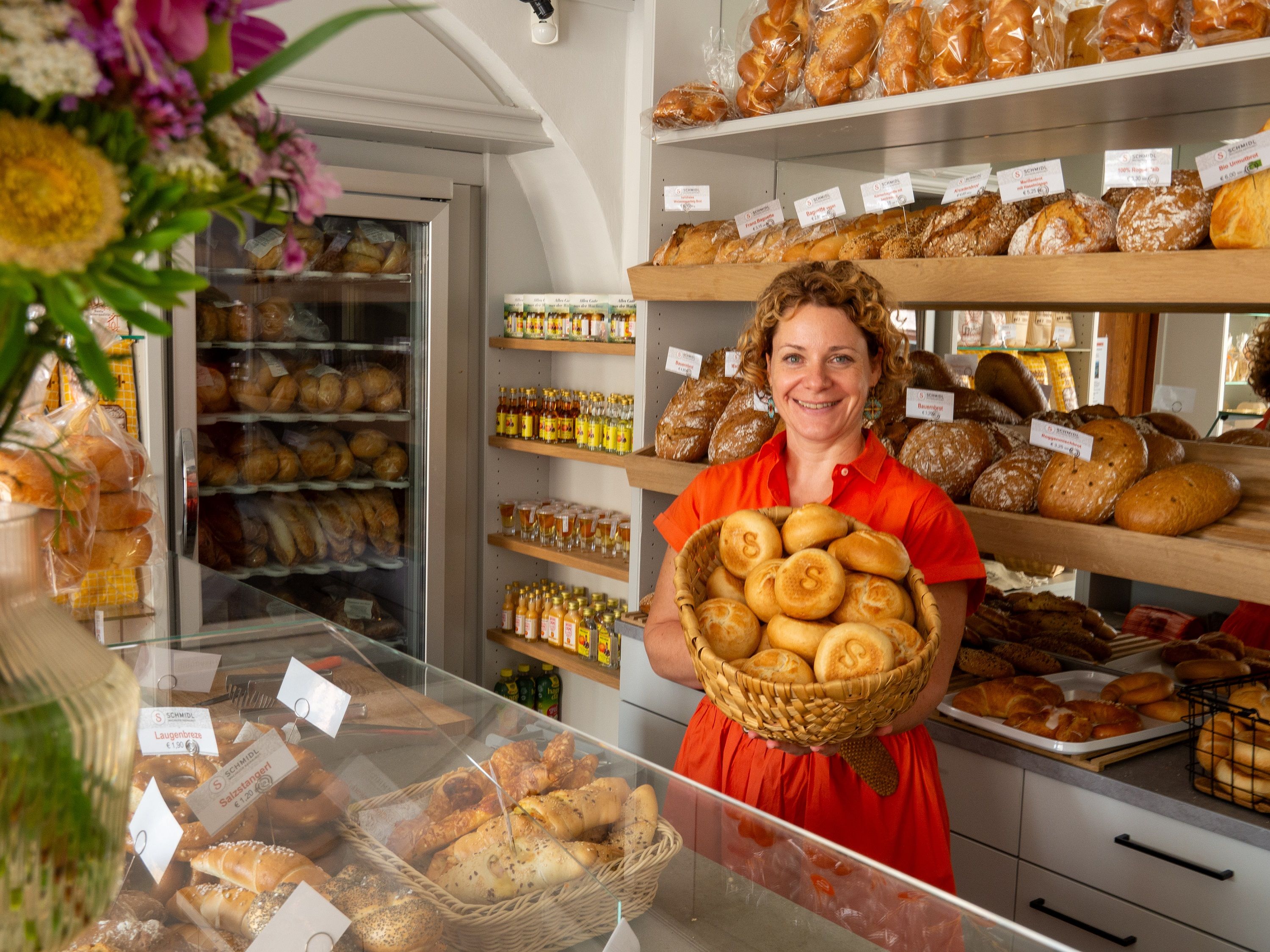 Barbara Schmidl in ihrer Bäckerei in Dürnstein, Wachau.