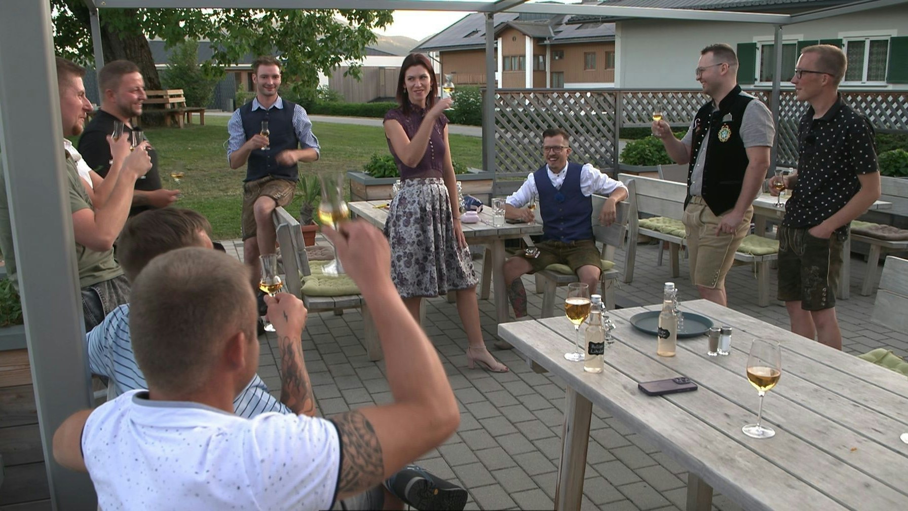 Heute.at - Neun Männer! Steirerin Christina hat die Qual der Wahl