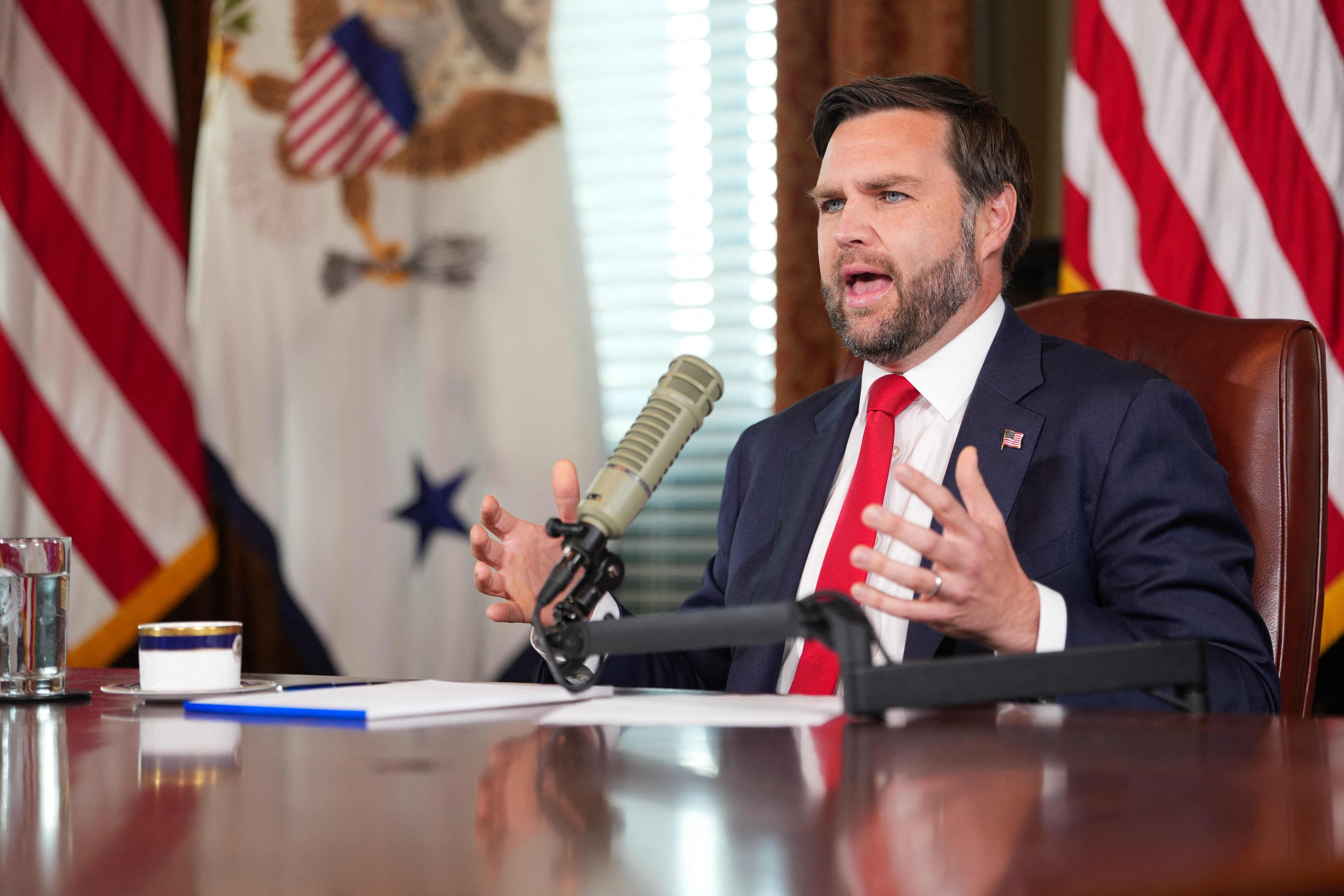 US-Vizepräsident JD Vance moderierte eine Folge von Kirks Podcast.