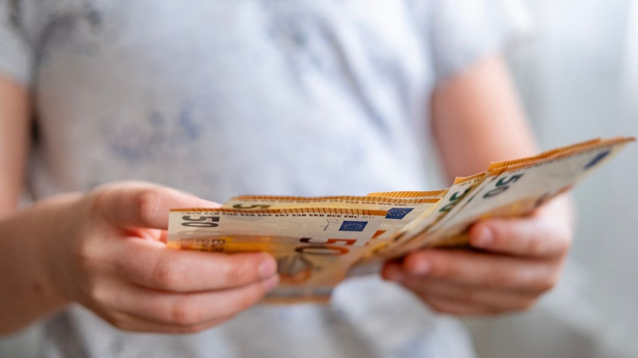 Heute.at - Zwillinge (9) sollen Mutter wöchentlich Miete zahlen