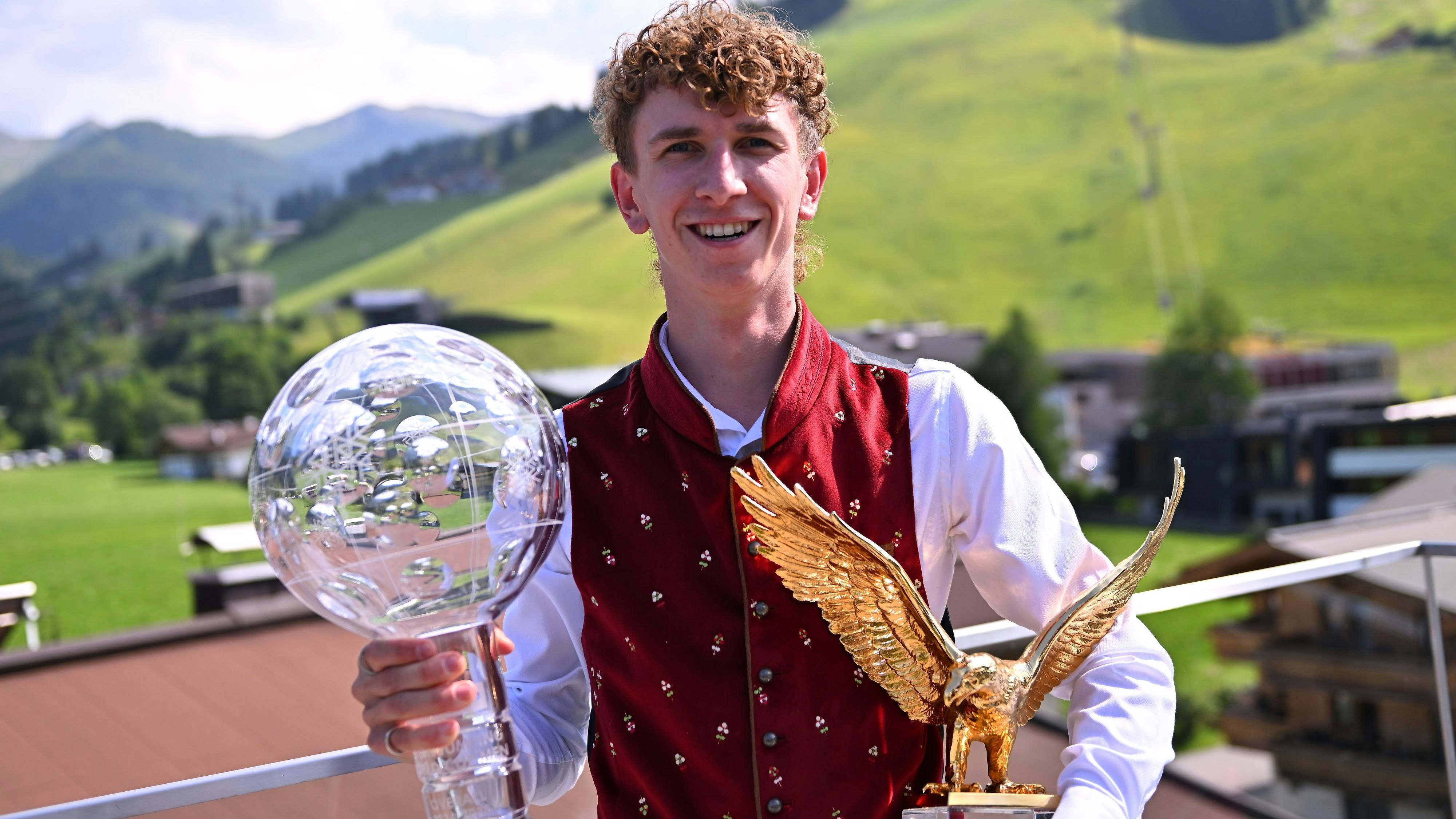 Heute.at - ÖSV-Überflieger Tschofenig nennt Fahrplan für Comeback