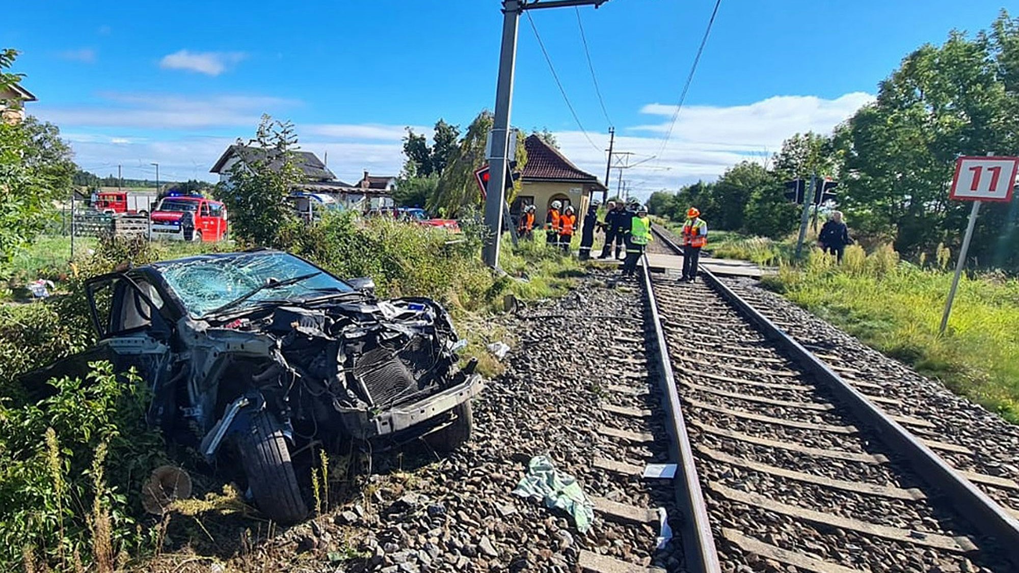 Pkw kollidierte mit Zug