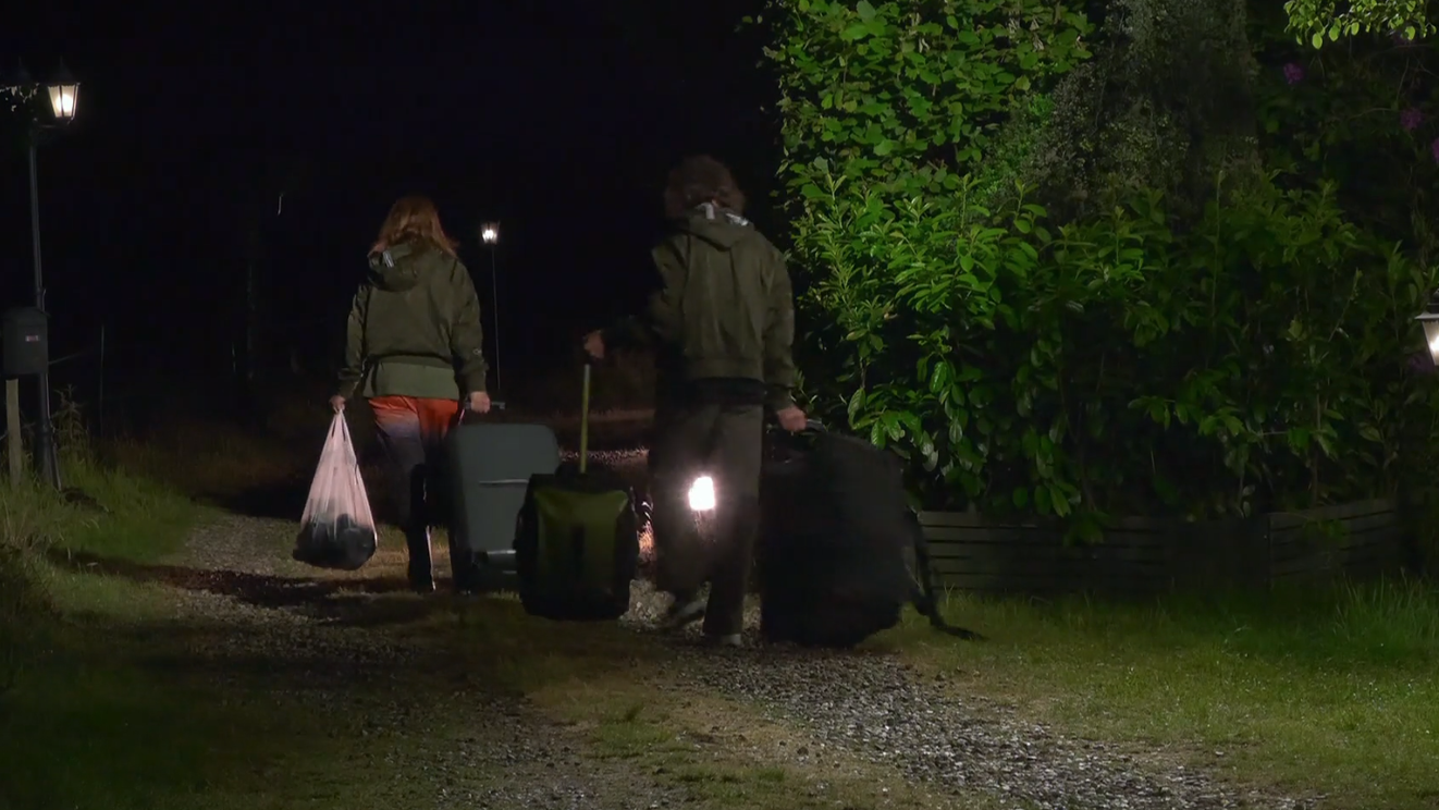 Noch am Abend der Nominierung packte Hanka ihre Koffer.