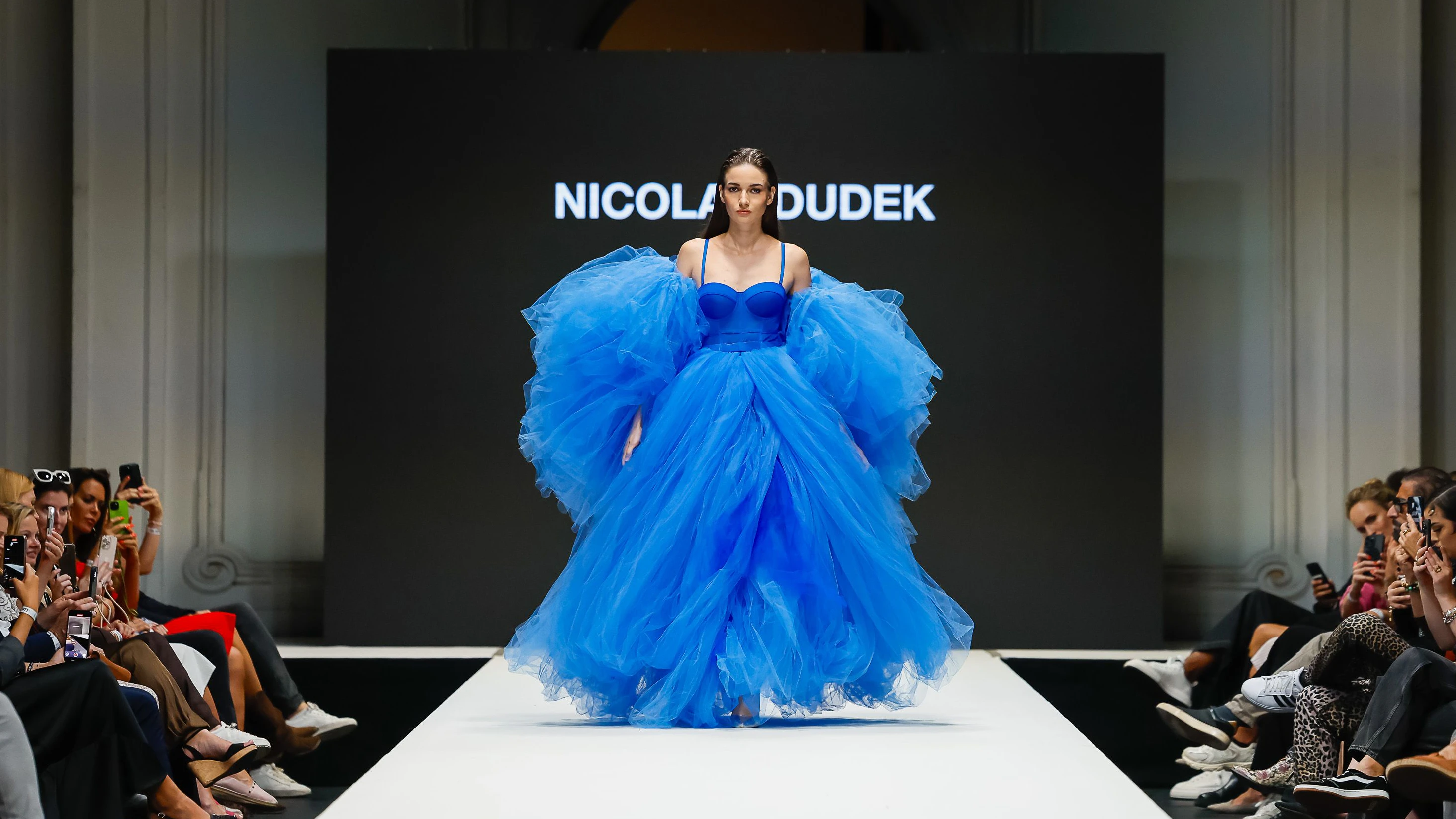 Designer: Opening Show, unknown model
