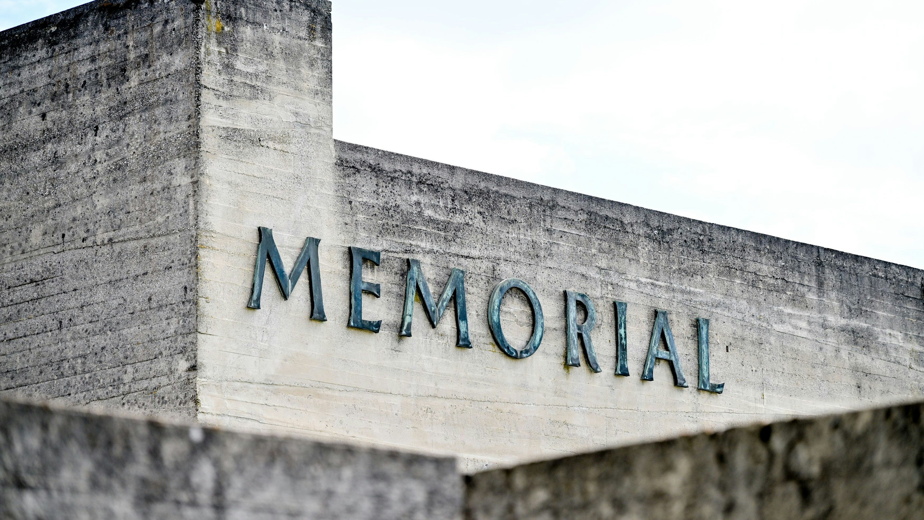 Heute.at - Zivildiener droht in Gedenkstätte Mauthausen mit Amok