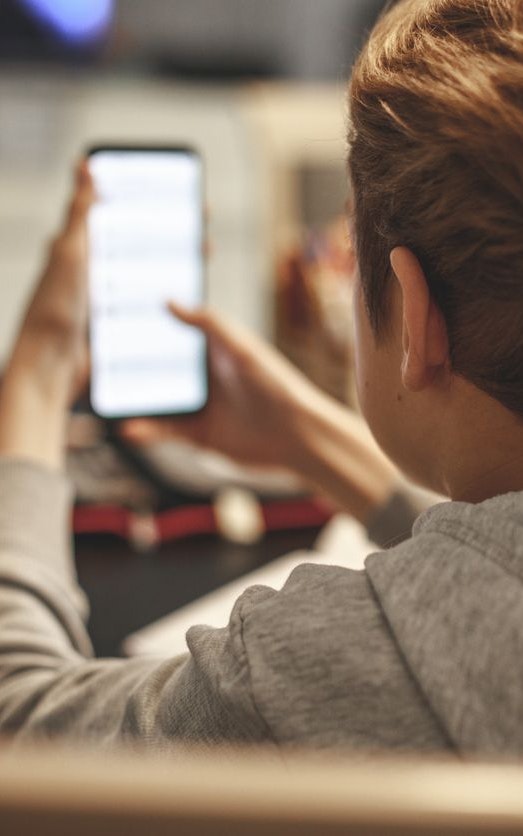 "KI-Chatbots haben unsere Kinder in den Tod getrieben"