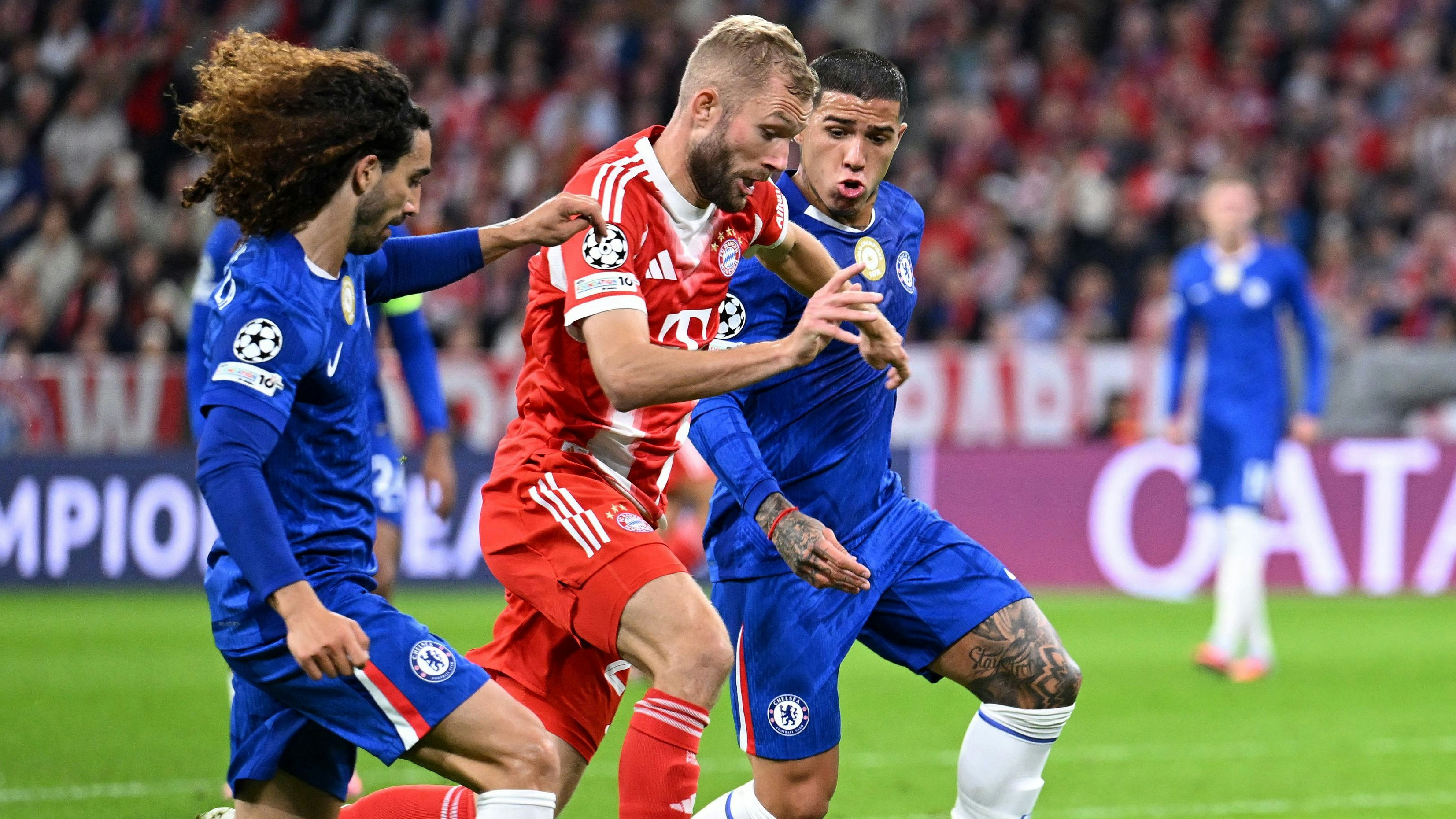 Heute.at - Bayern schlagen Chelsea, Liverpool-Sieg in 92. Minute