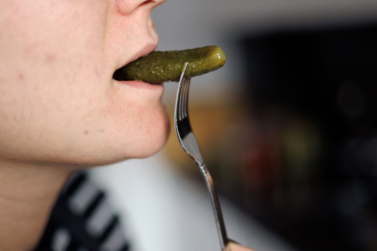 Essiggurkerl sollten knackig sein und eine ausgewogene Würze haben – nicht zu süß, nicht zu sauer und mit einem ordentlichen Biss.