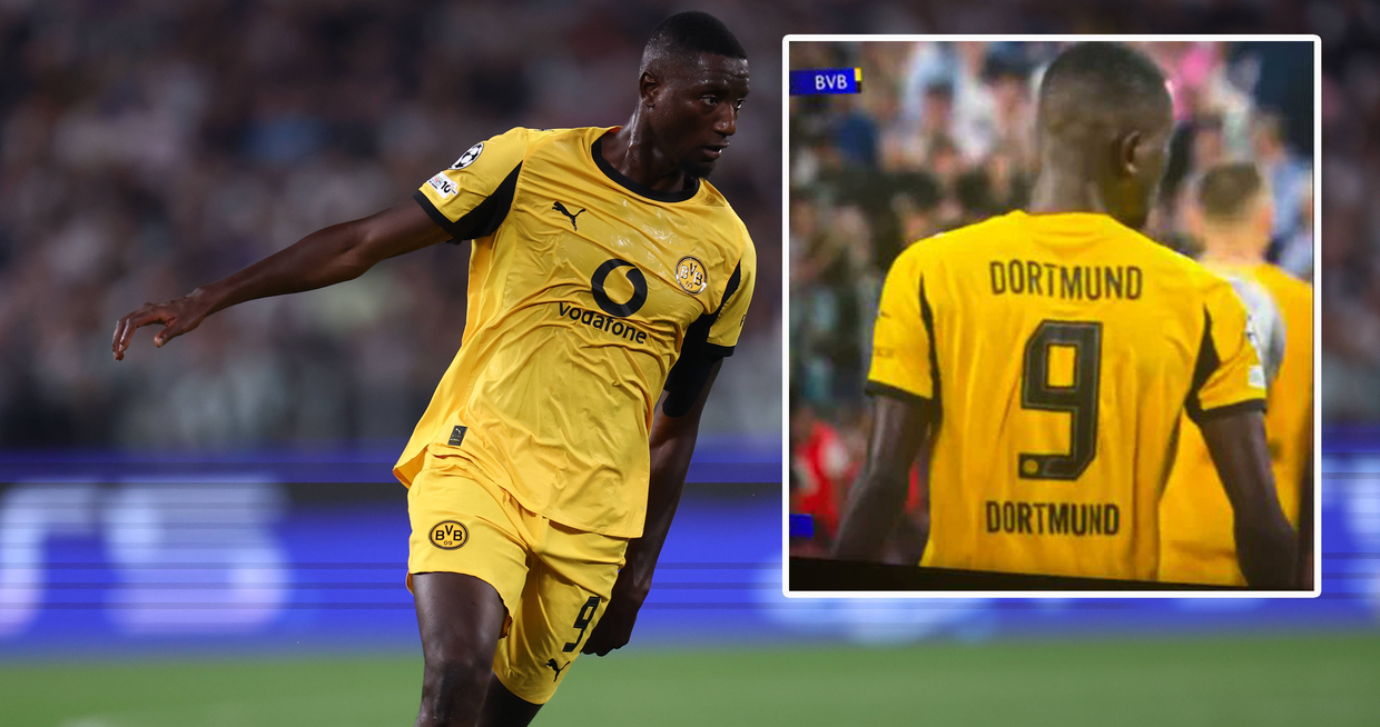 Heute.at - Sabitzer-Kollege mit lustigem Trikot-Hoppala