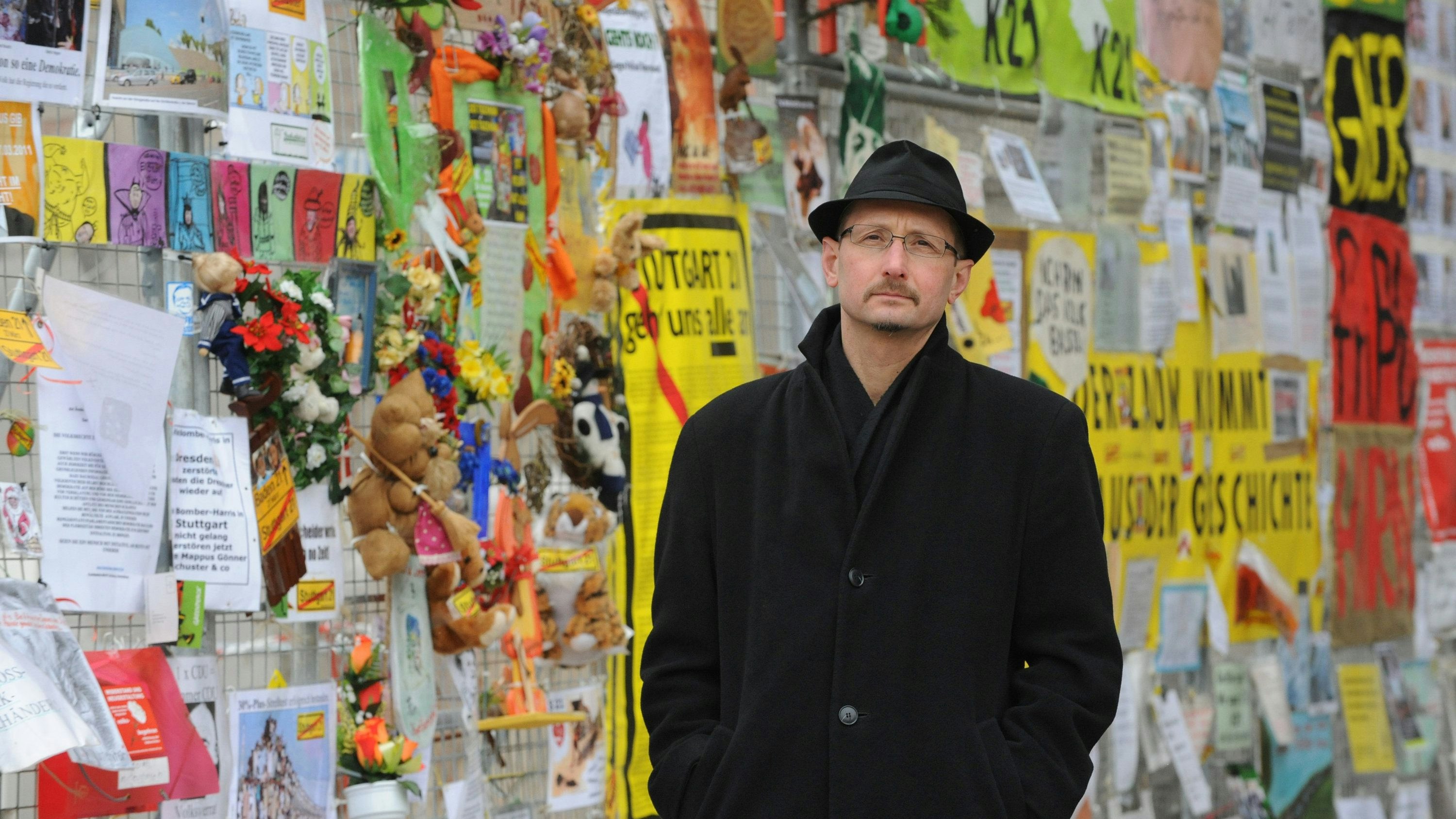 Heinrich Steinfest 2011 als Aktivist gegen das Bauprojekt "Stuttgart 21"
