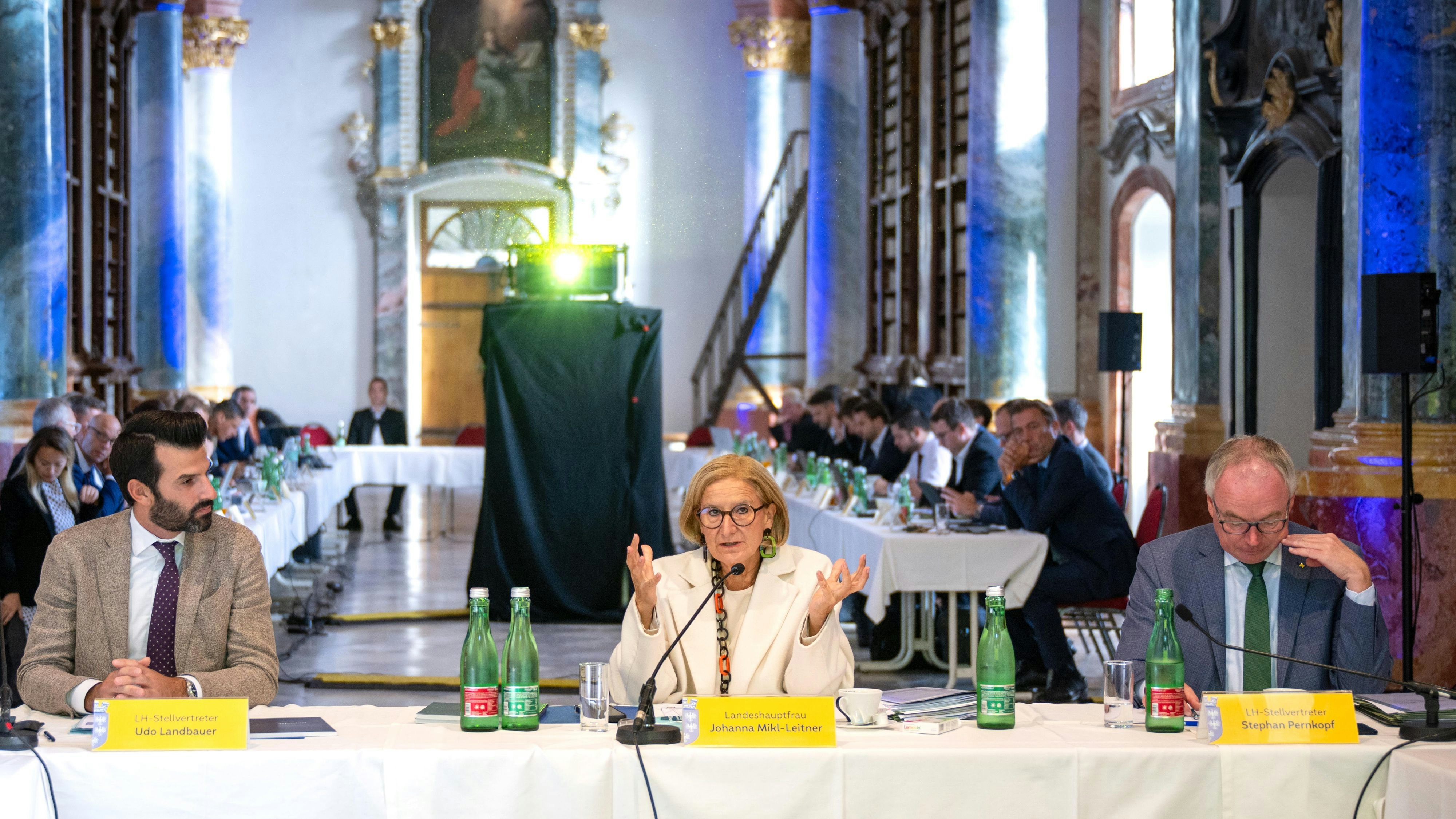 Heute.at - So will das Land NÖ 300 Millionen Euro einsparen