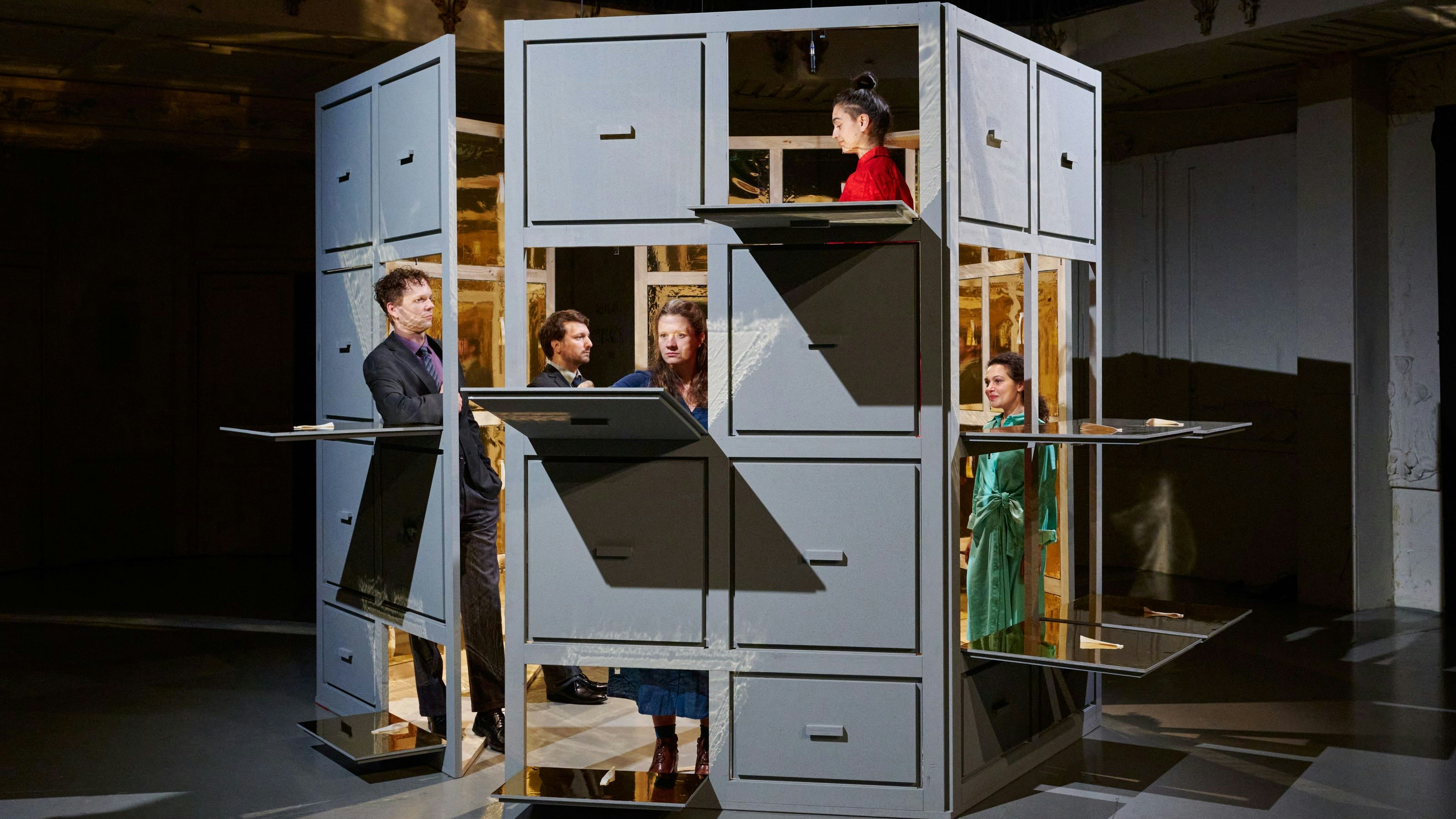 Theaterstück "Knöpfe" im Theater Nestroyhof Hamakom