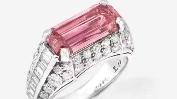 Eine Italienerin brachte diesen Ring, der einst ihrer Grossmutter gehört hatte,  zur Schätzung.