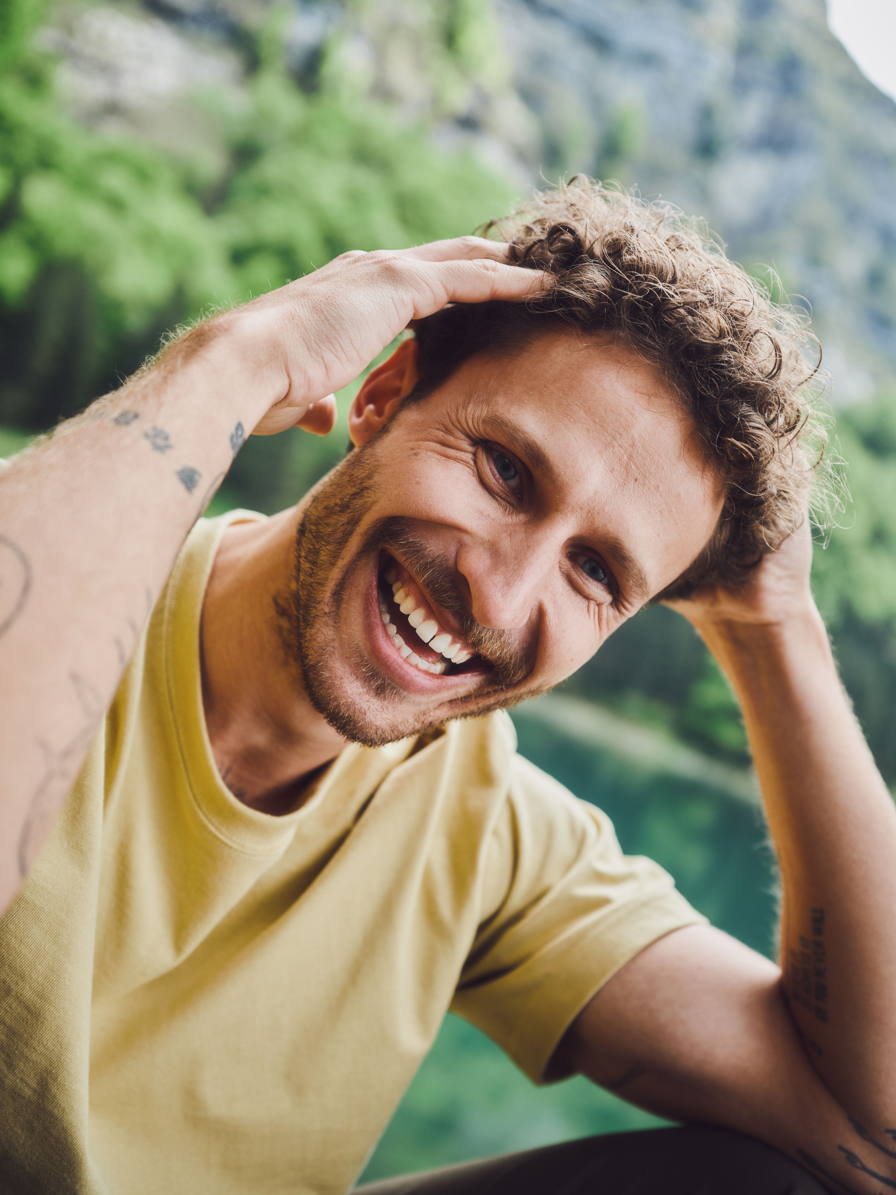 Frisch, stark, wach: Hol dir 1 von 6 RAUSCH 4in1-Shampoos!