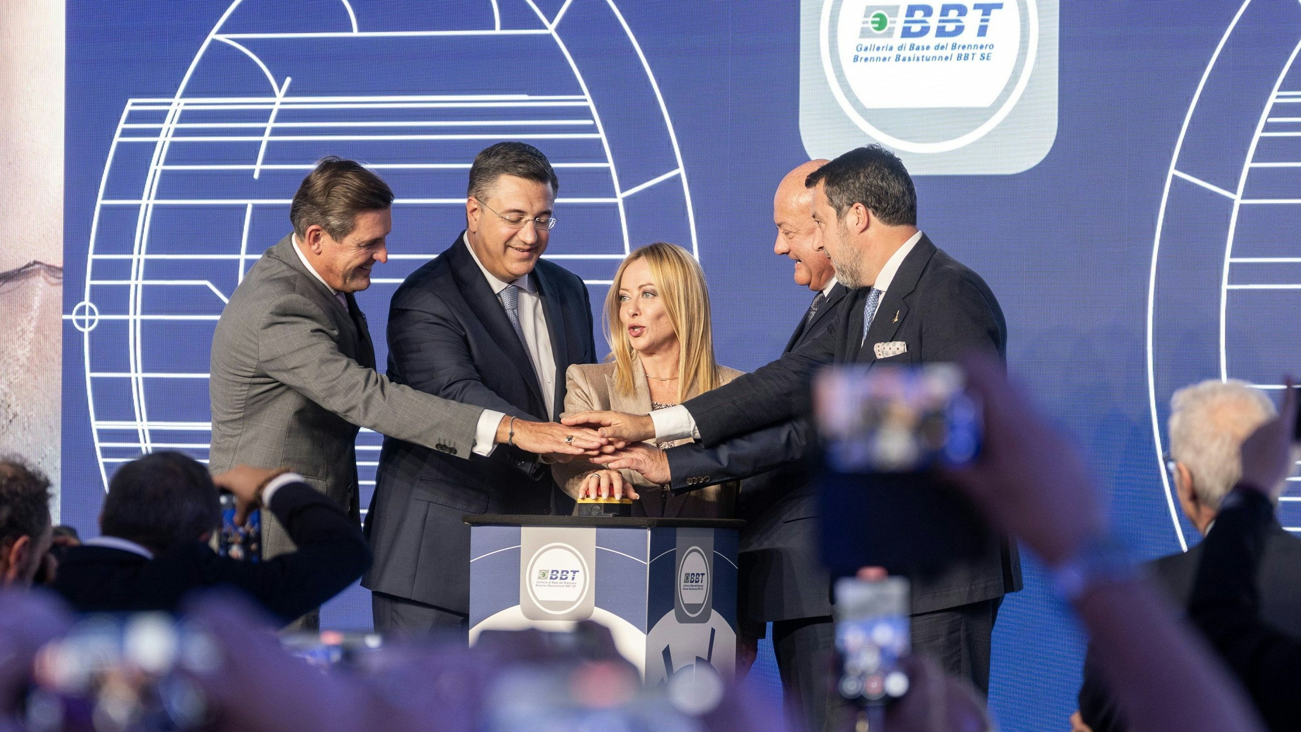 Heute.at - Durchstich beim Brenner-Basistunnel – so geht es weiter