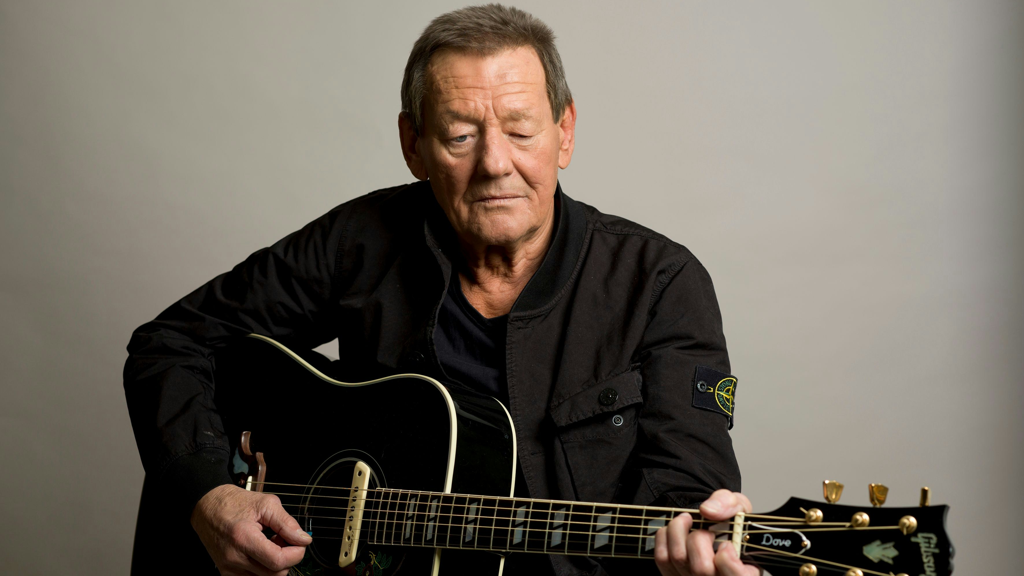 Heute.at - A Mensch möcht i bleib’n – Ambros fährt klimaneutral