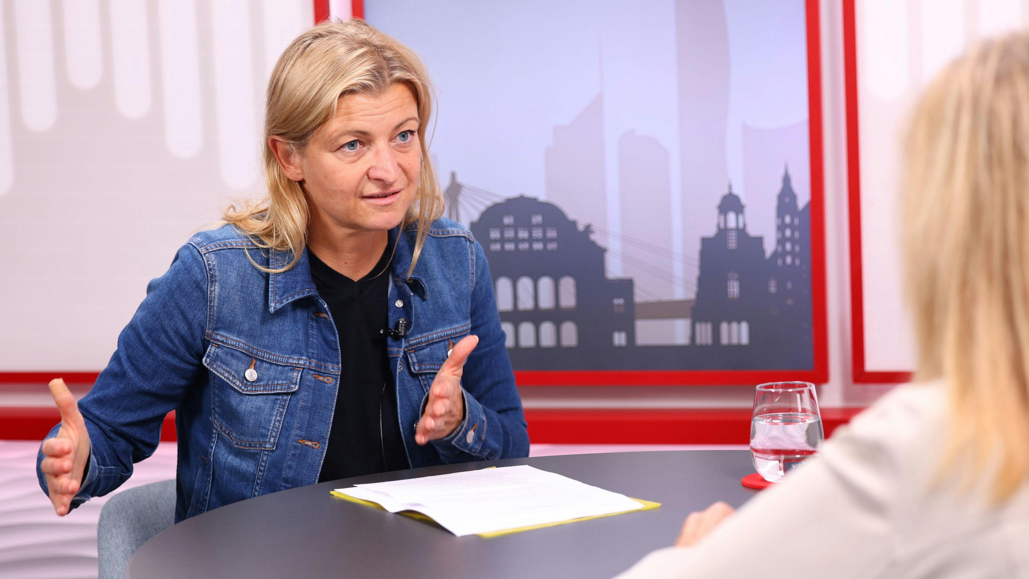 Heute.at - Länger arbeiten? Gewerkschafts-Chefin spricht Klartext