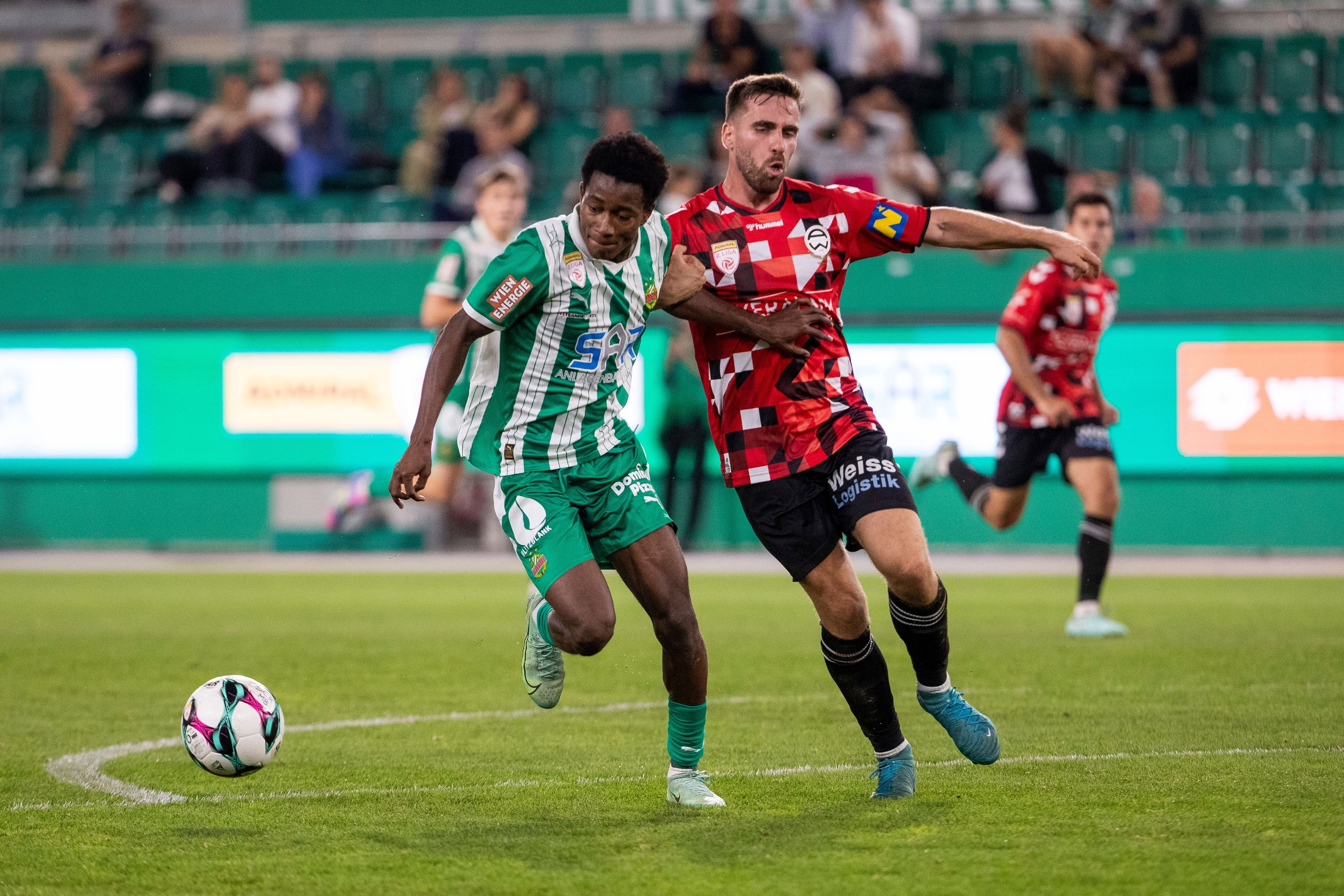 Umkämpfte Partie zwischen Rapid II und der Admira.